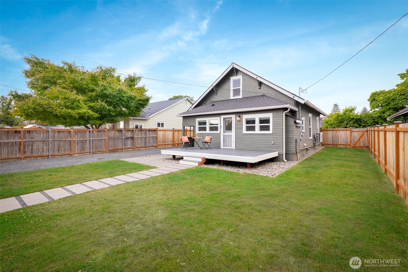 1924 4th Street Property Photo 19