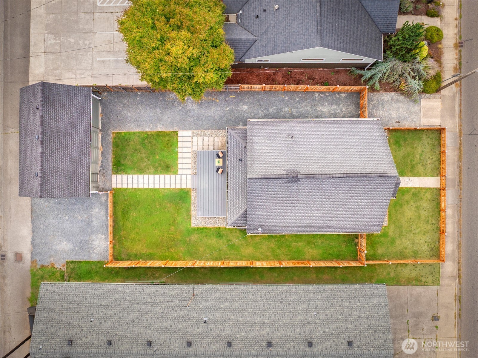 1924 4th Street Property Photo 25