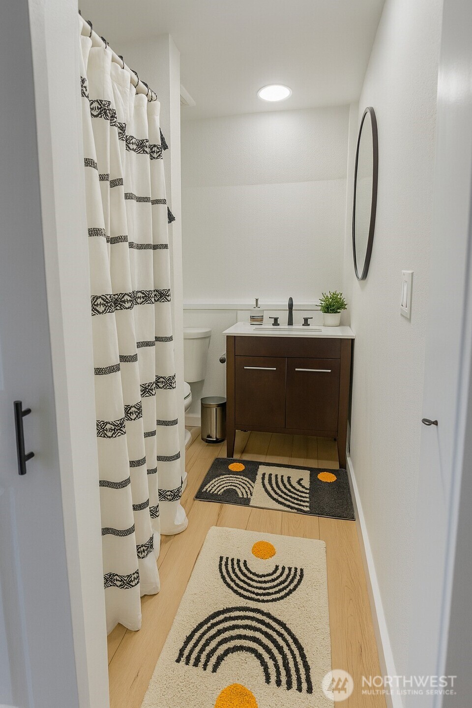 41 E Alderney Street Property Photo 4
