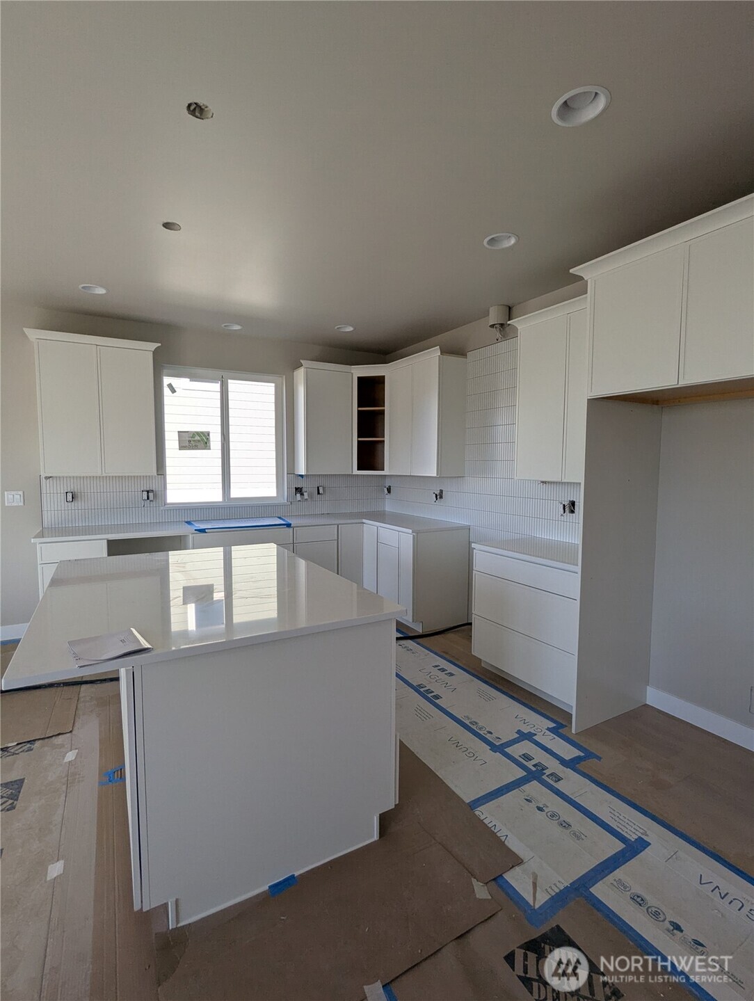 4481 Blackstone Way Property Photo 10