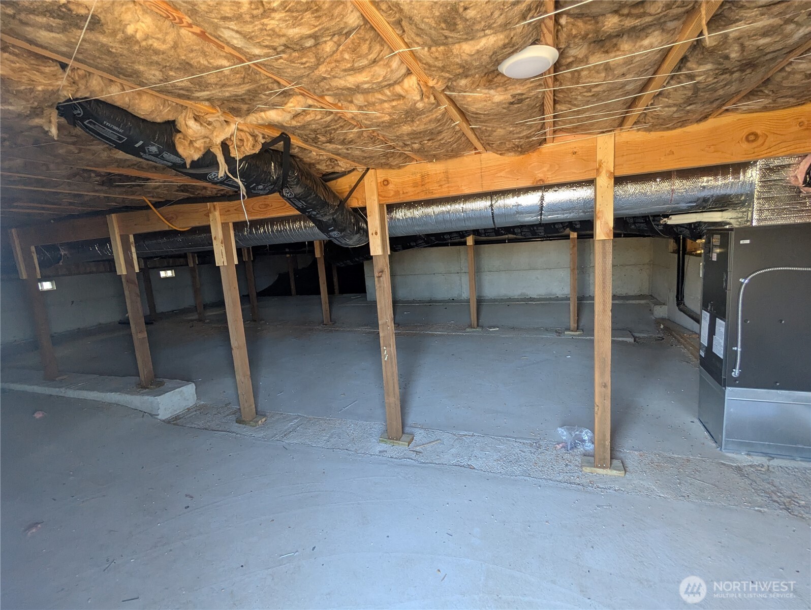 4481 Blackstone Way Property Photo 11
