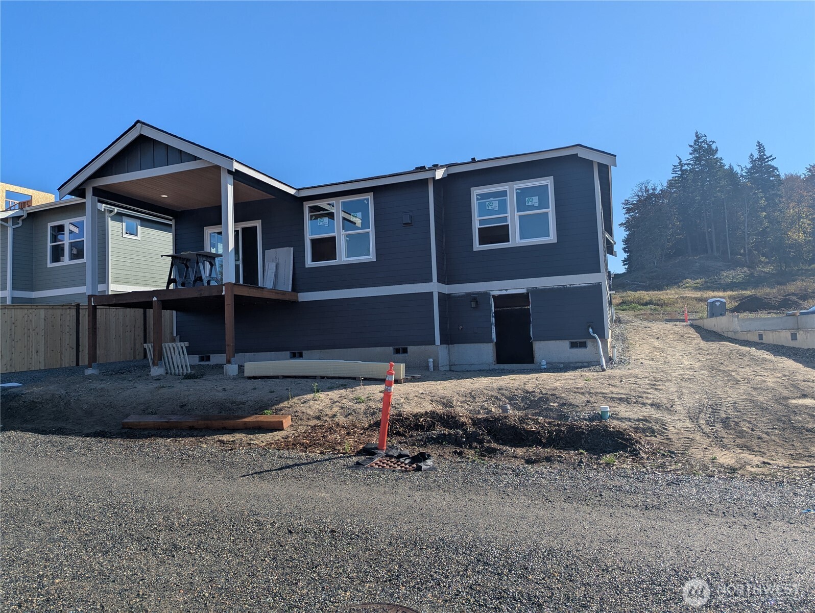 4481 Blackstone Way Property Photo 12