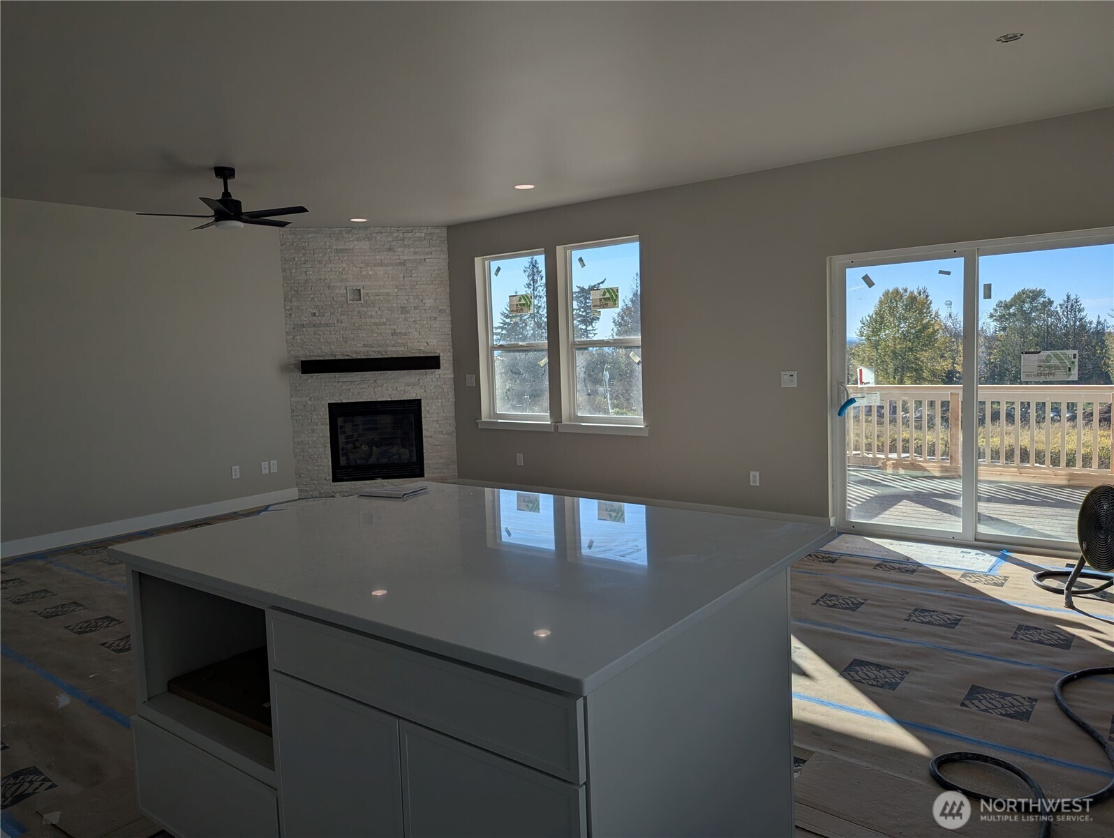 4481 Blackstone Way Property Photo 12