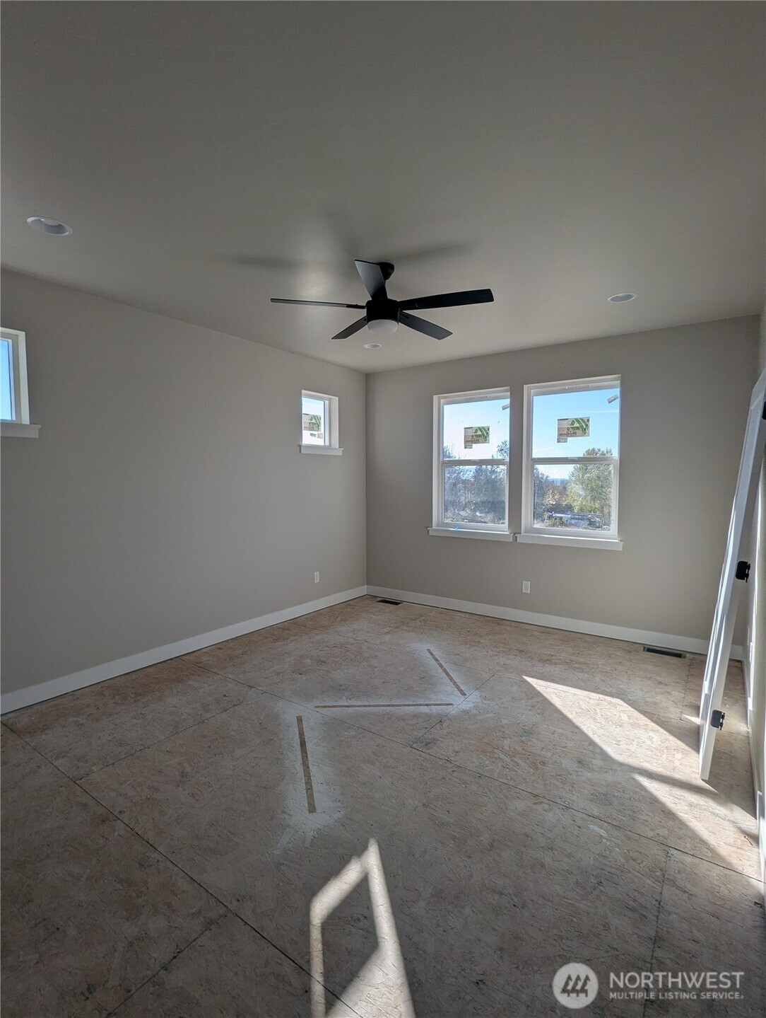 4481 Blackstone Way Property Photo 14
