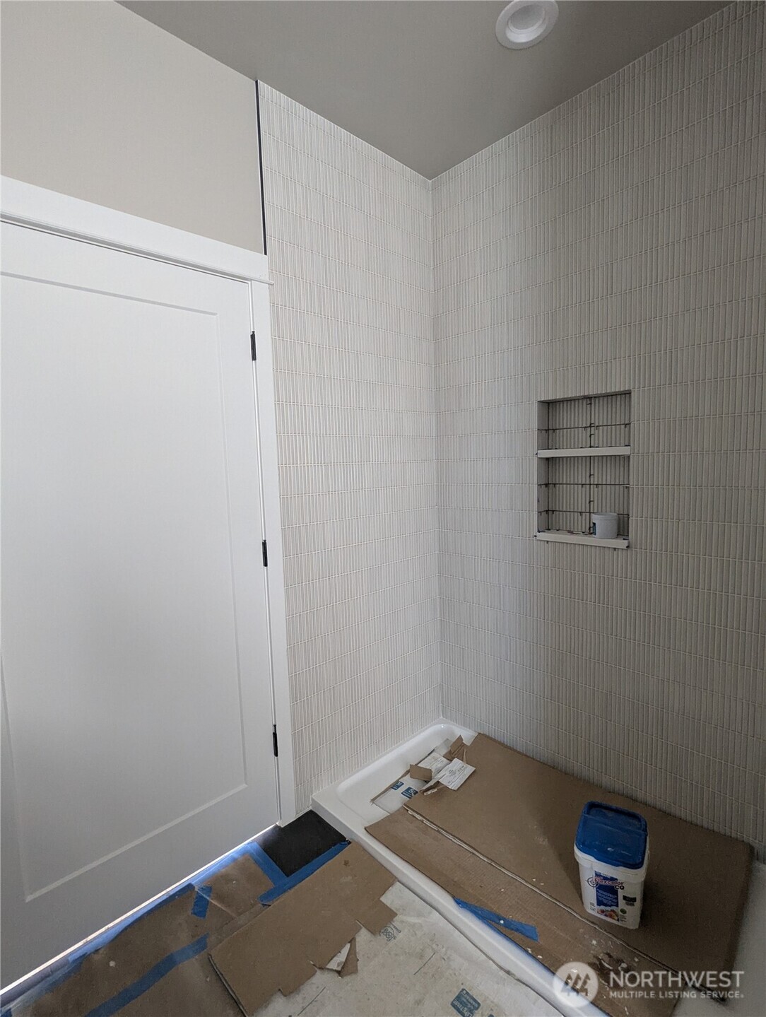 4481 Blackstone Way Property Photo 16