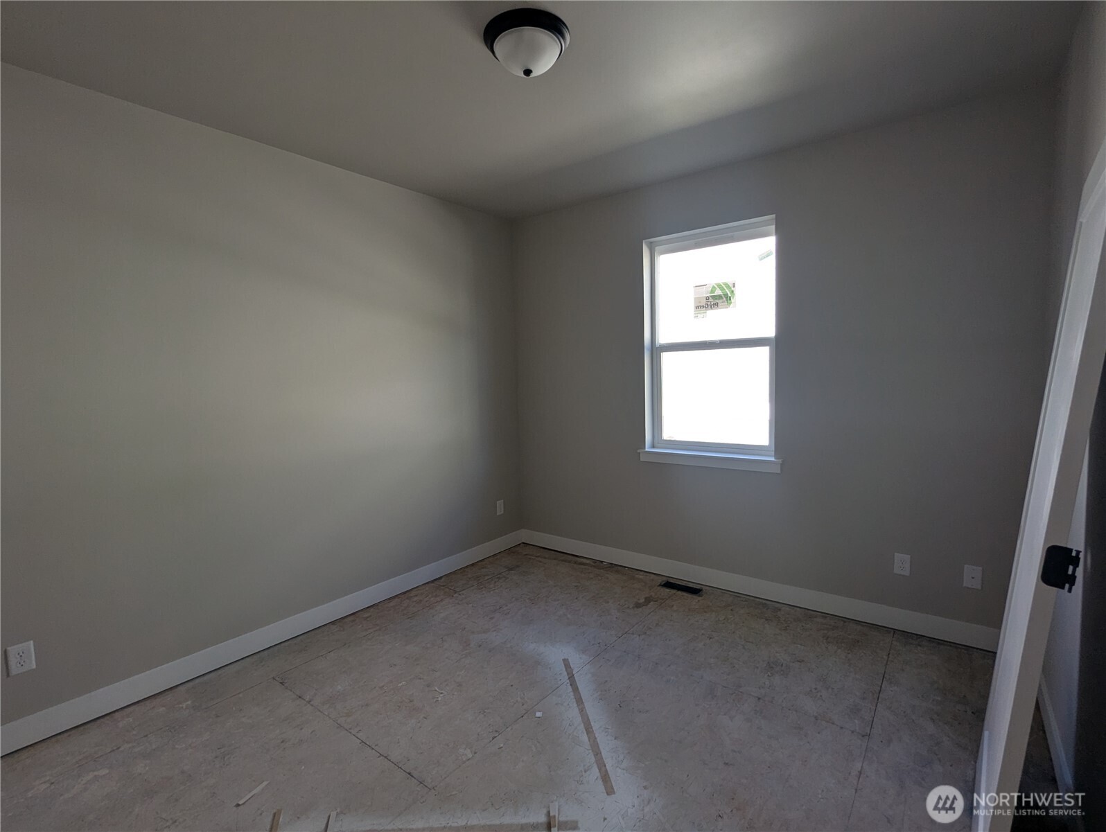 4481 Blackstone Way Property Photo 18