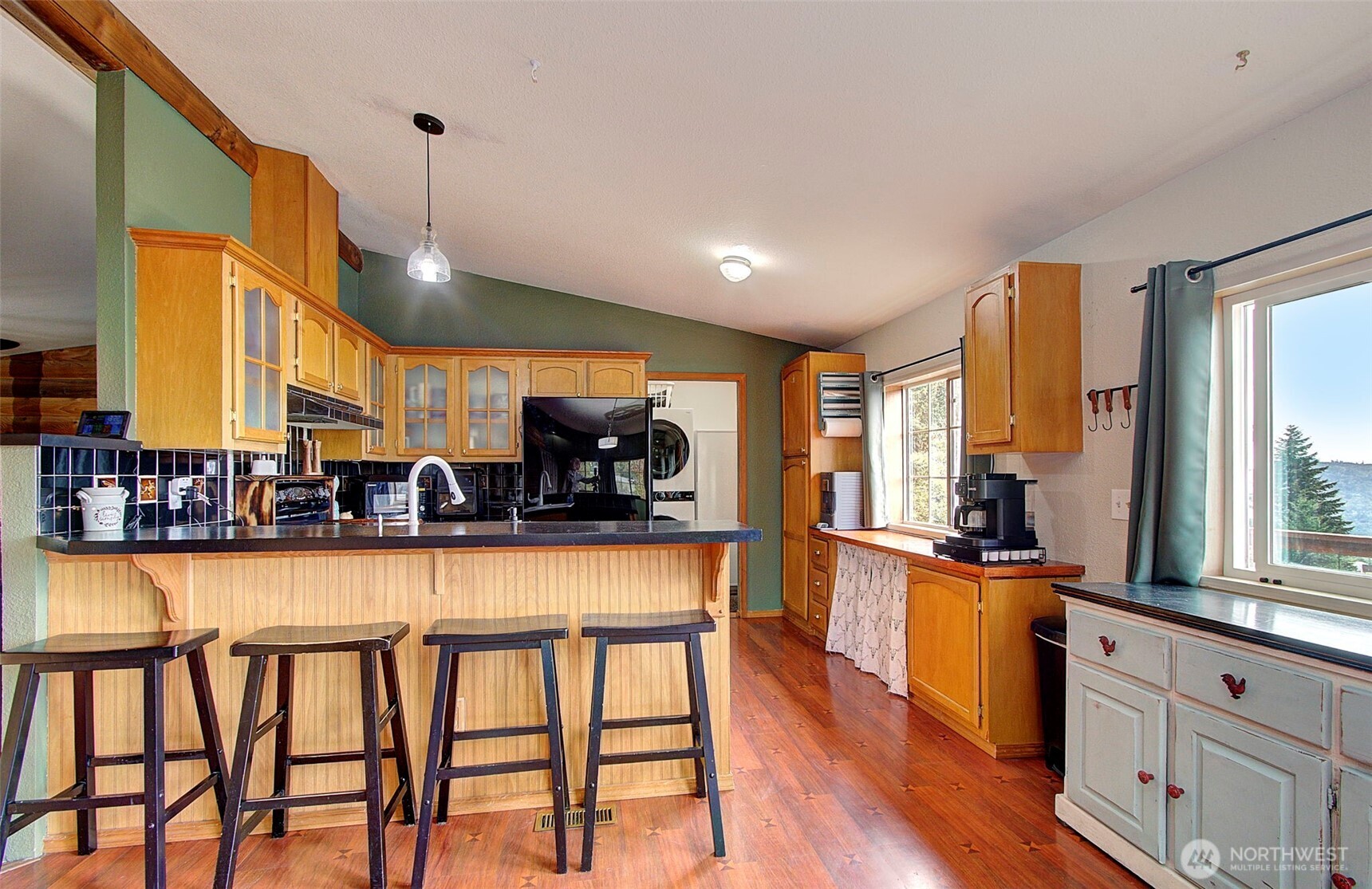255 Wrangler Drive Property Photo 8