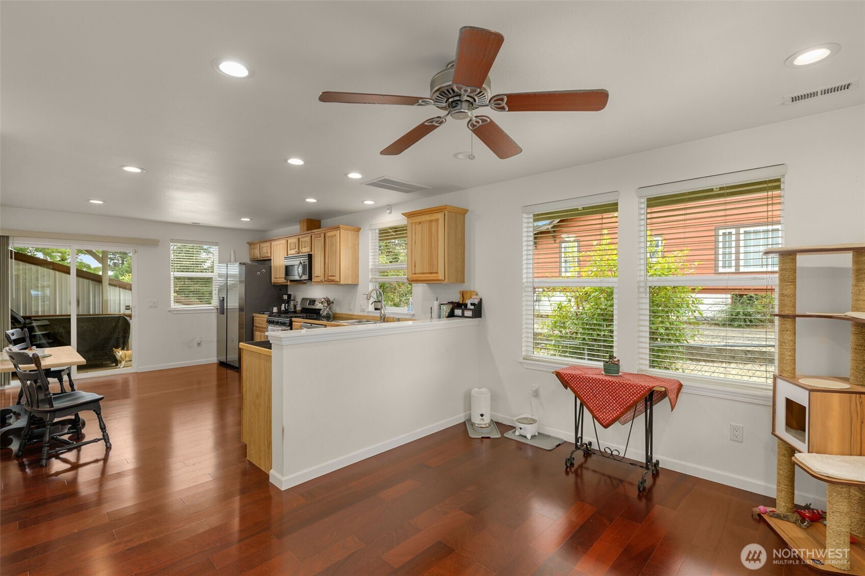 1532 Naval Avenue Property Photo 4