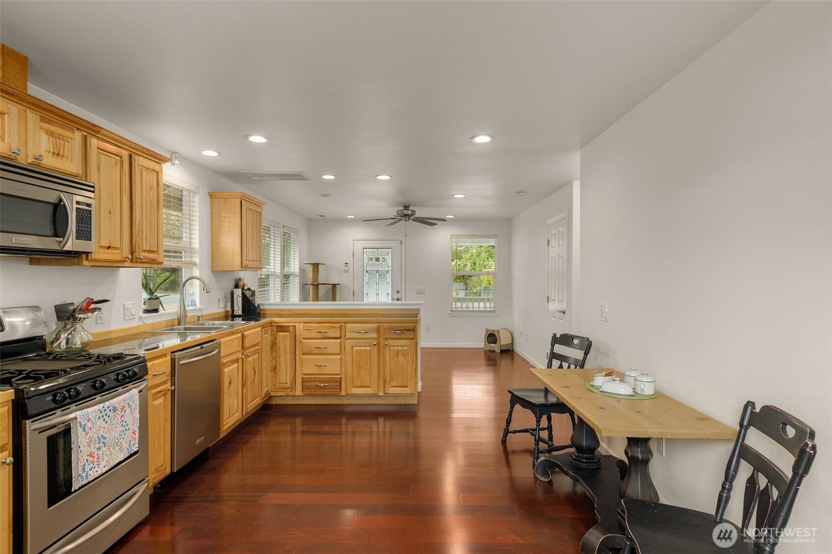 1532 Naval Avenue Property Photo 8