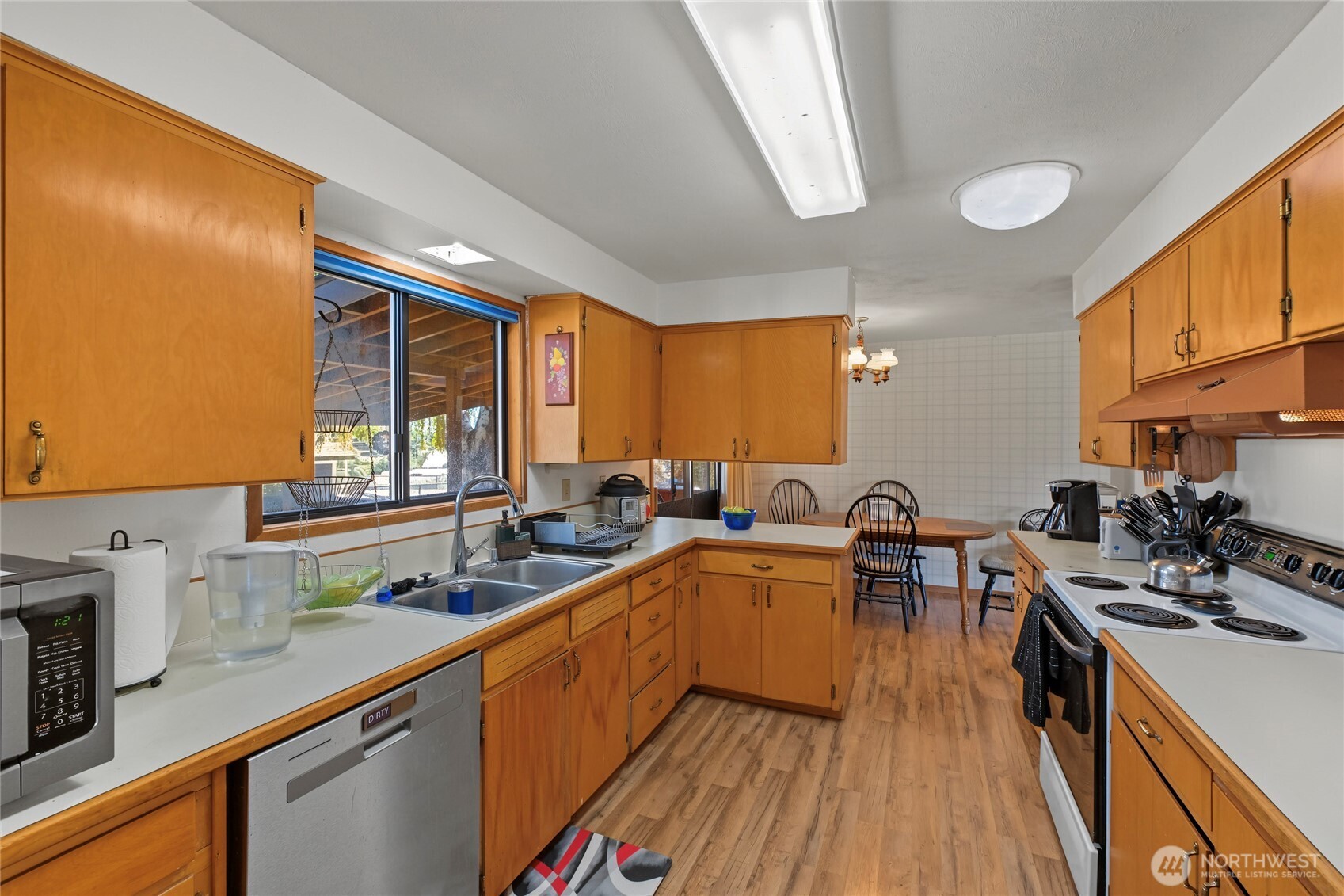 1786 5th St Ne Property Photo 4