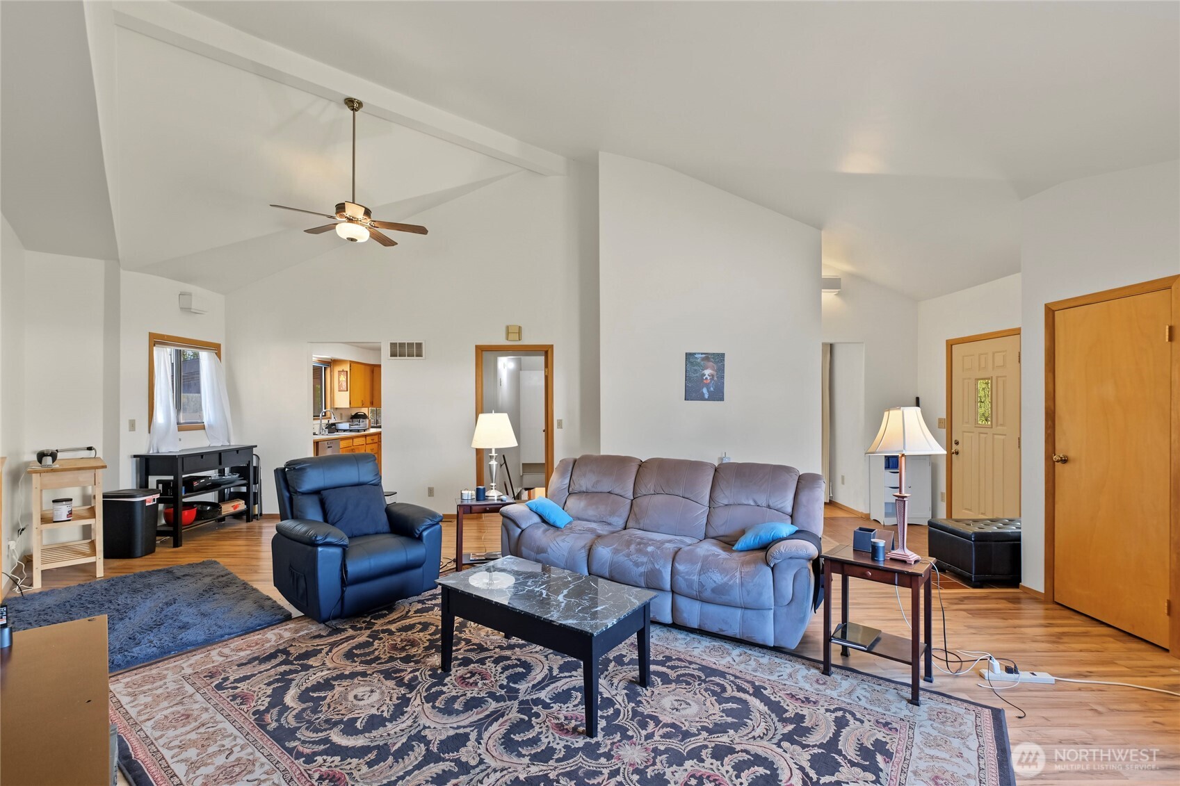 1786 5th St Ne Property Photo 5