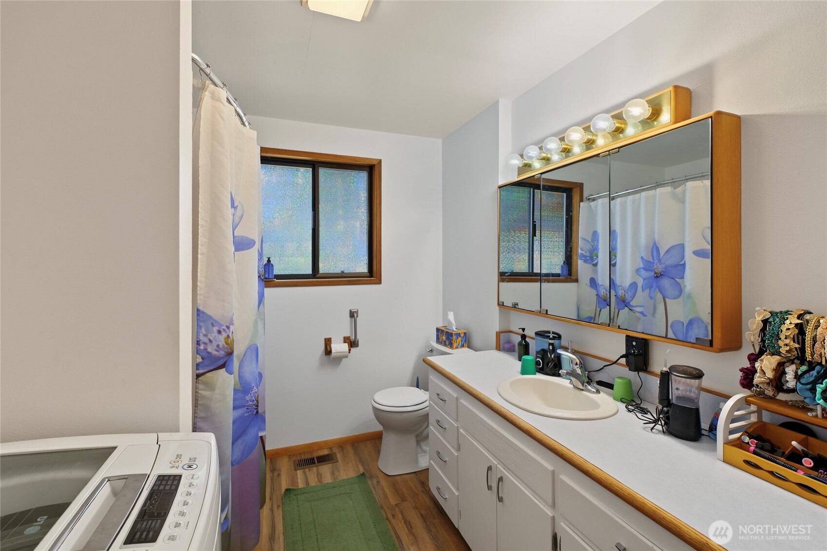 1786 5th St Ne Property Photo 14