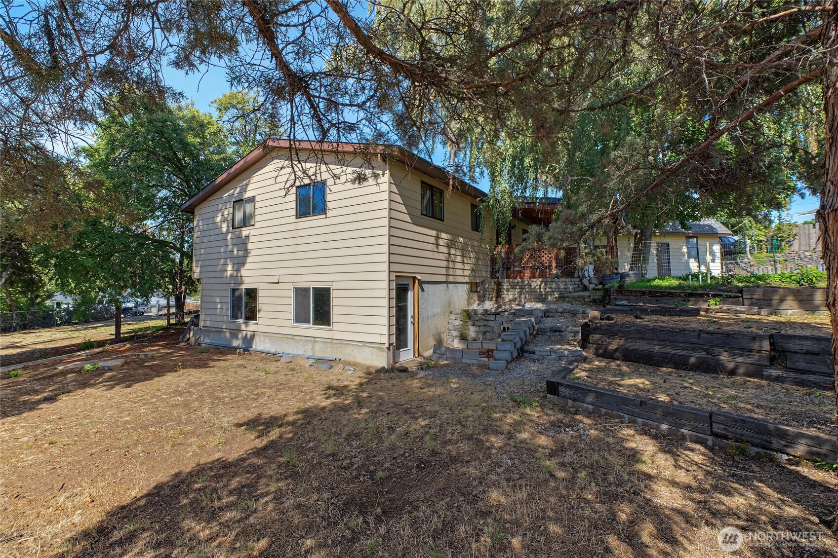 1786 5th St Ne Property Photo 37