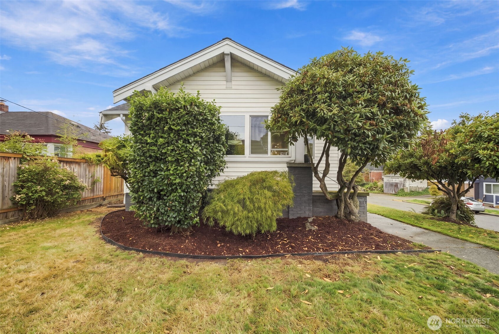 3301 17th Avenue Property Photo 1