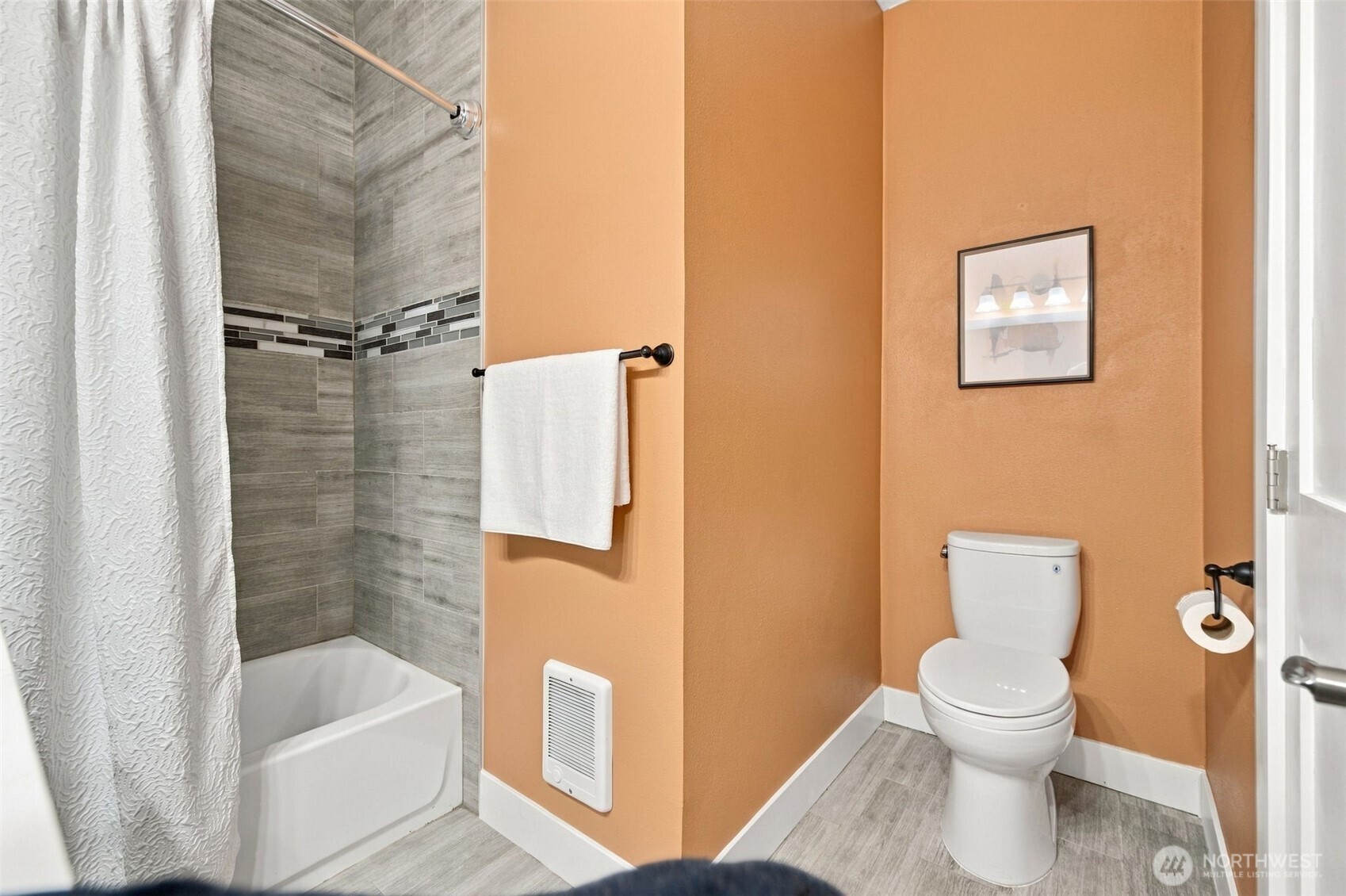 3301 17th Avenue Property Photo 13