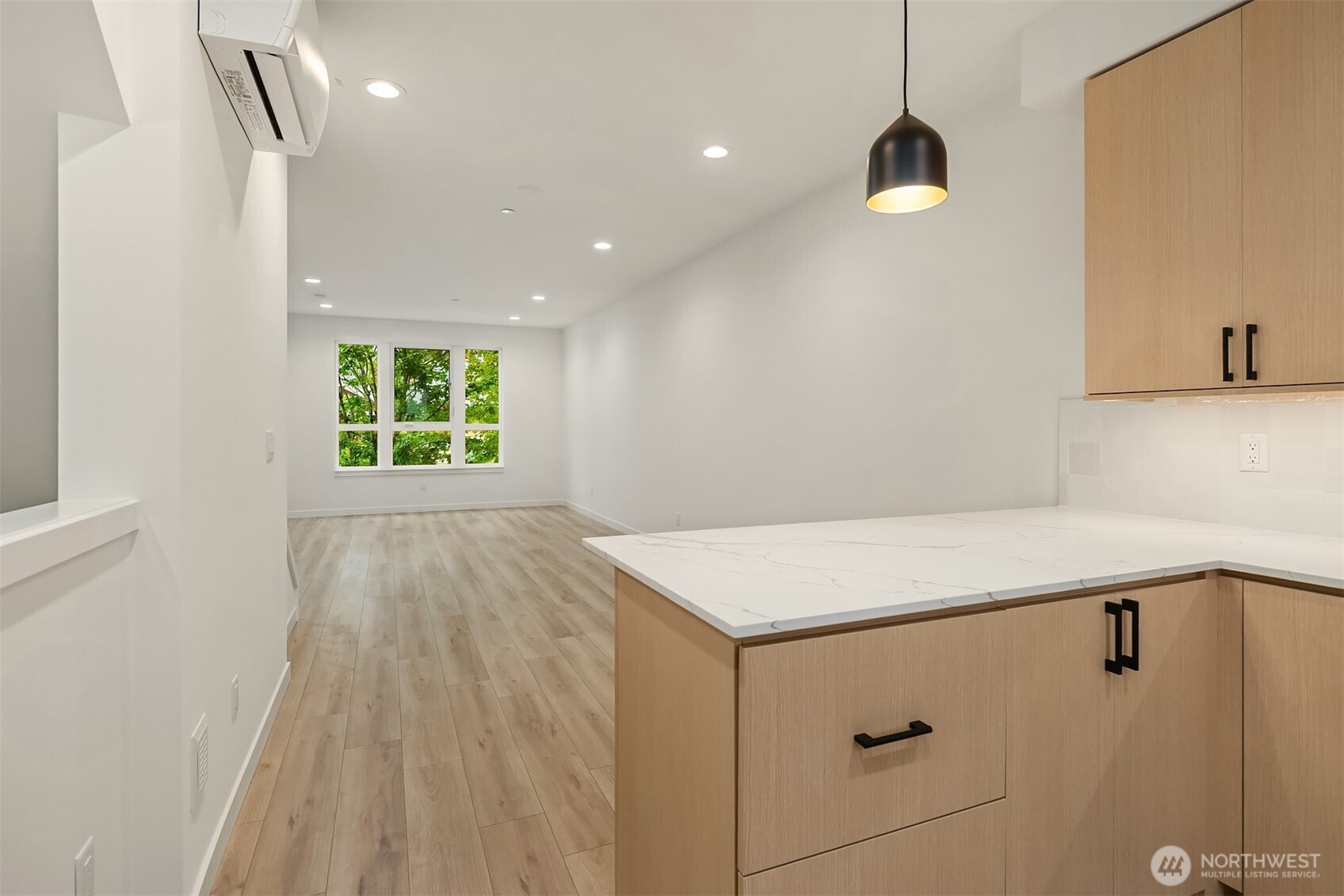 805 Ne 71st Street Property Photo 8