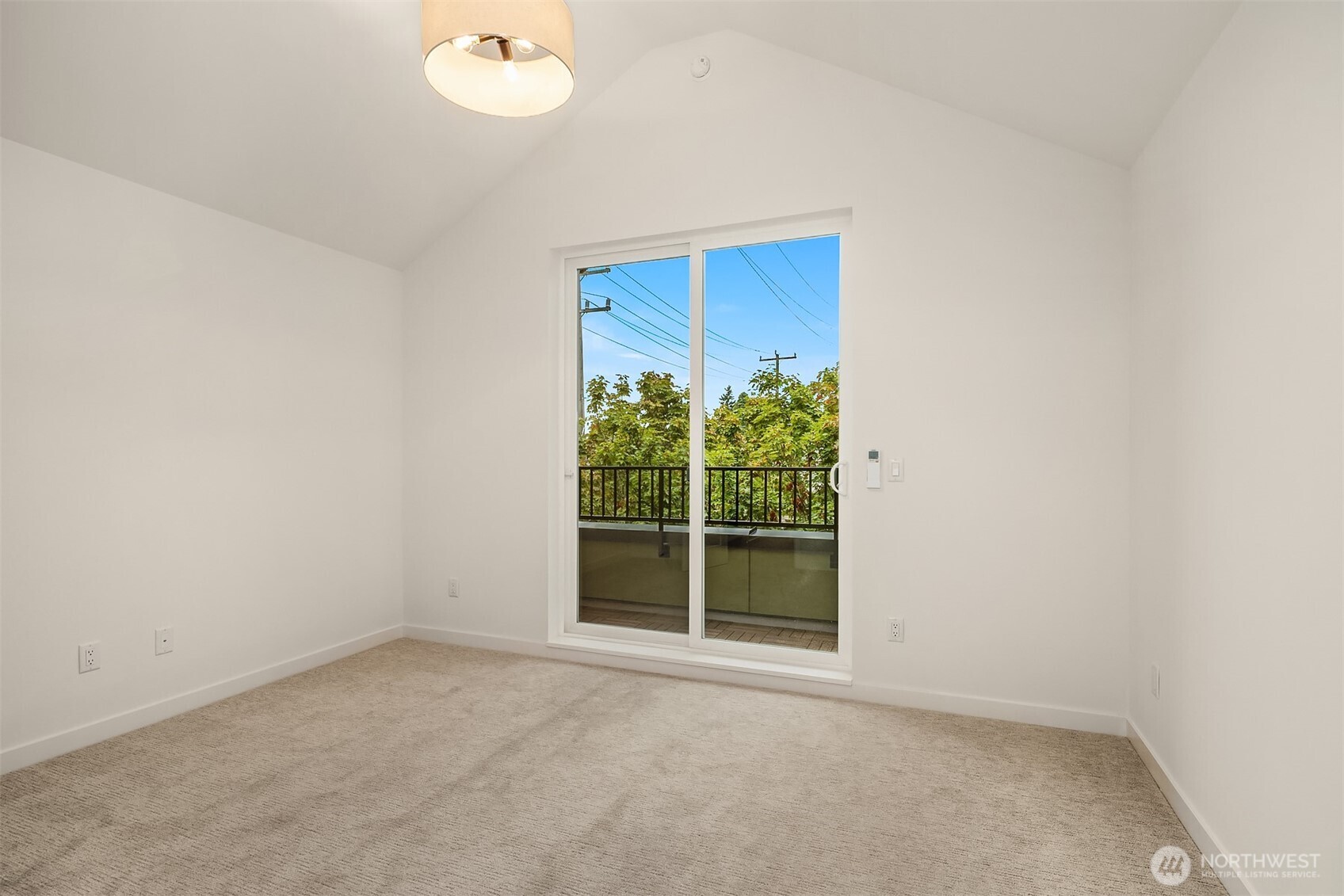 805 Ne 71st Street Property Photo 14
