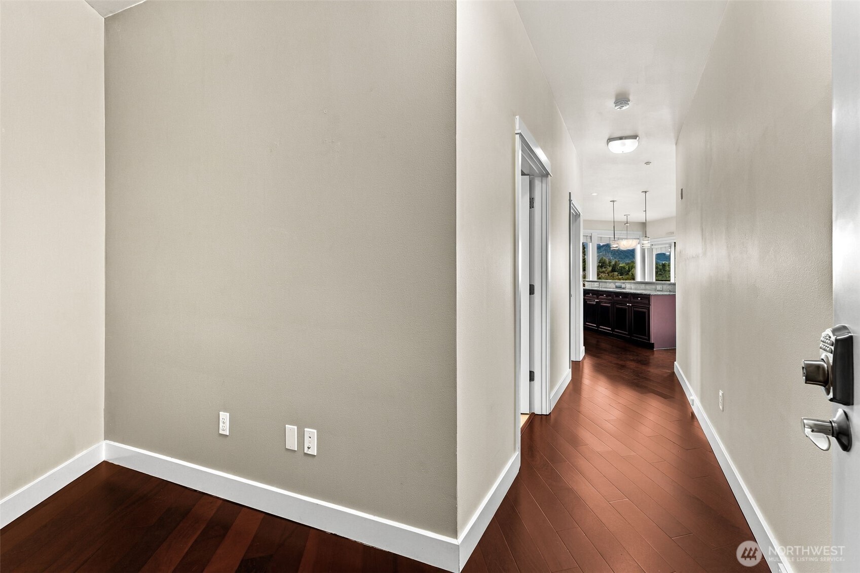 400 Washington Avenue 303 Property Photo 6