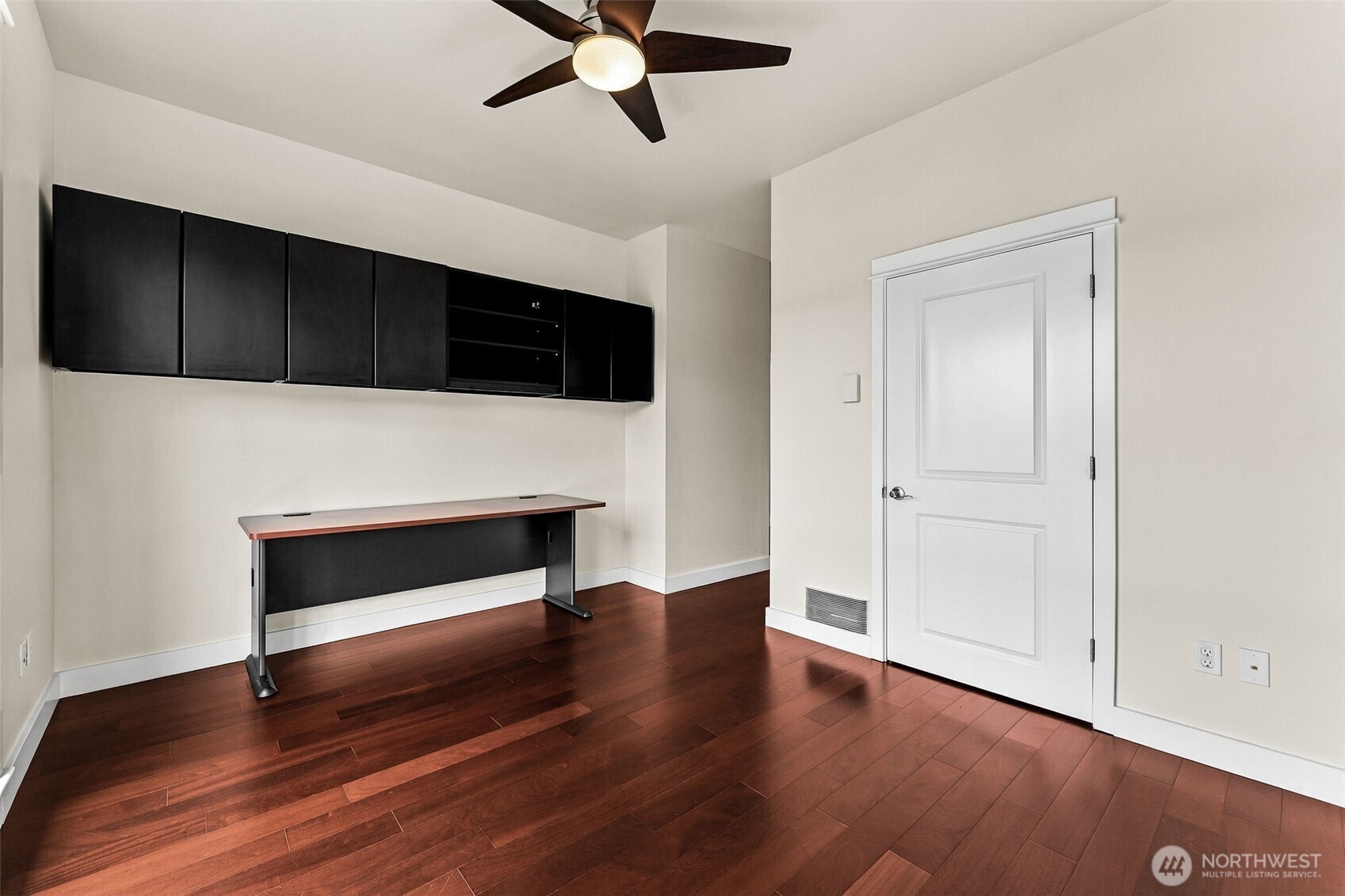 400 Washington Avenue 303 Property Photo 9