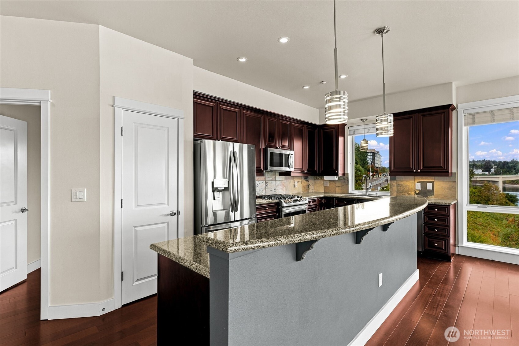 400 Washington Avenue 303 Property Photo 12