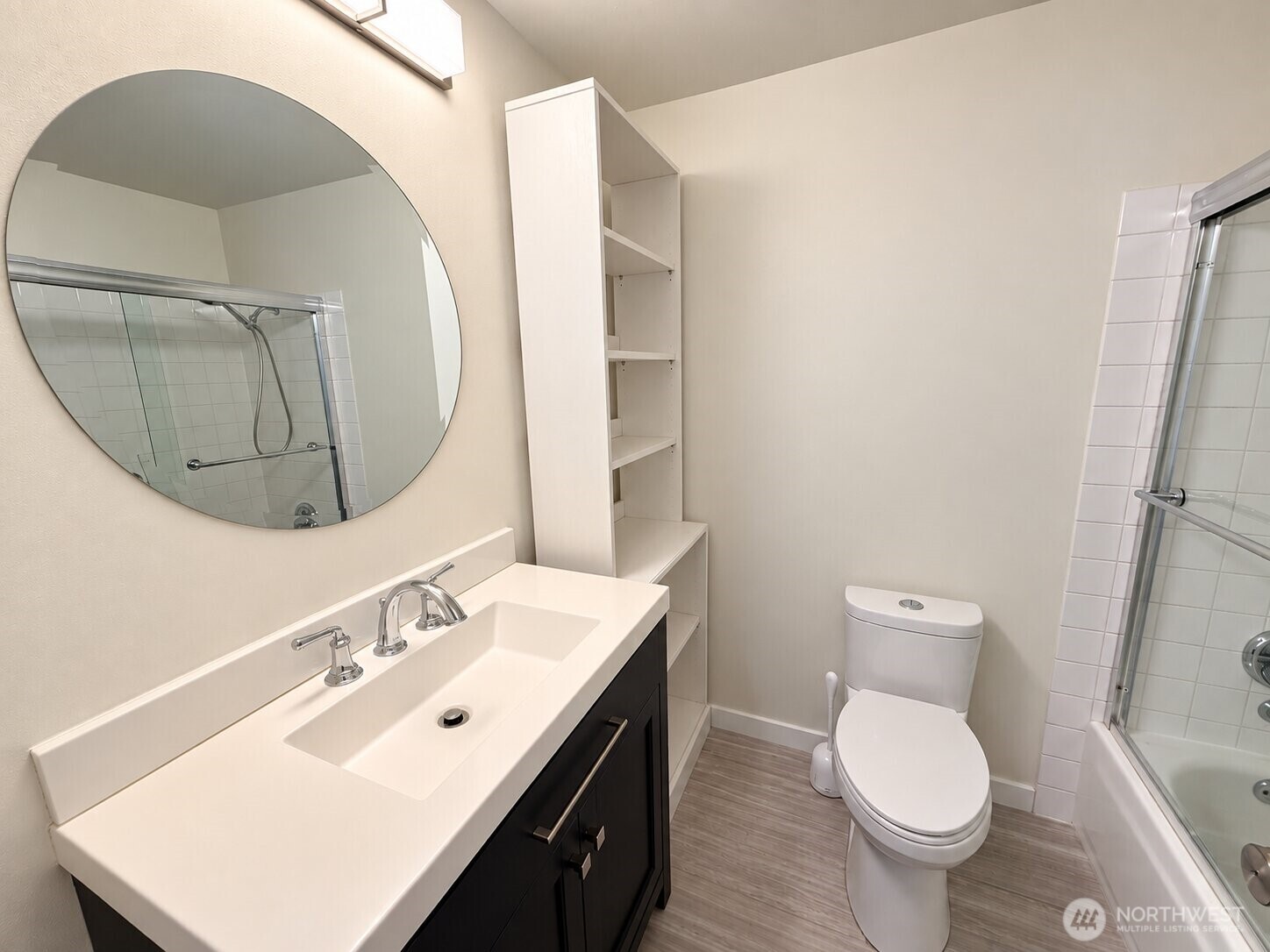 1719 N 105th Street Property Photo 10