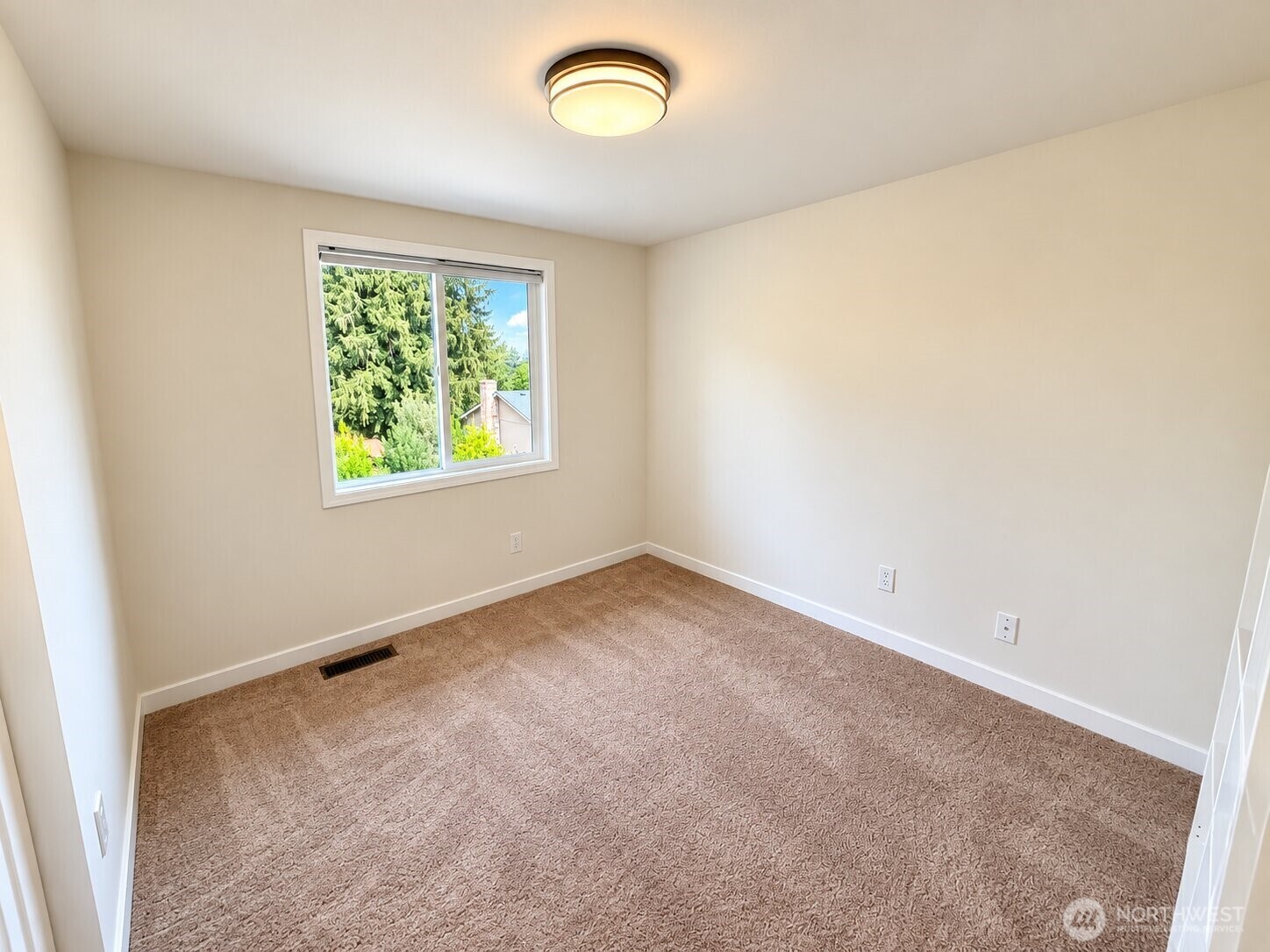1719 N 105th Street Property Photo 13