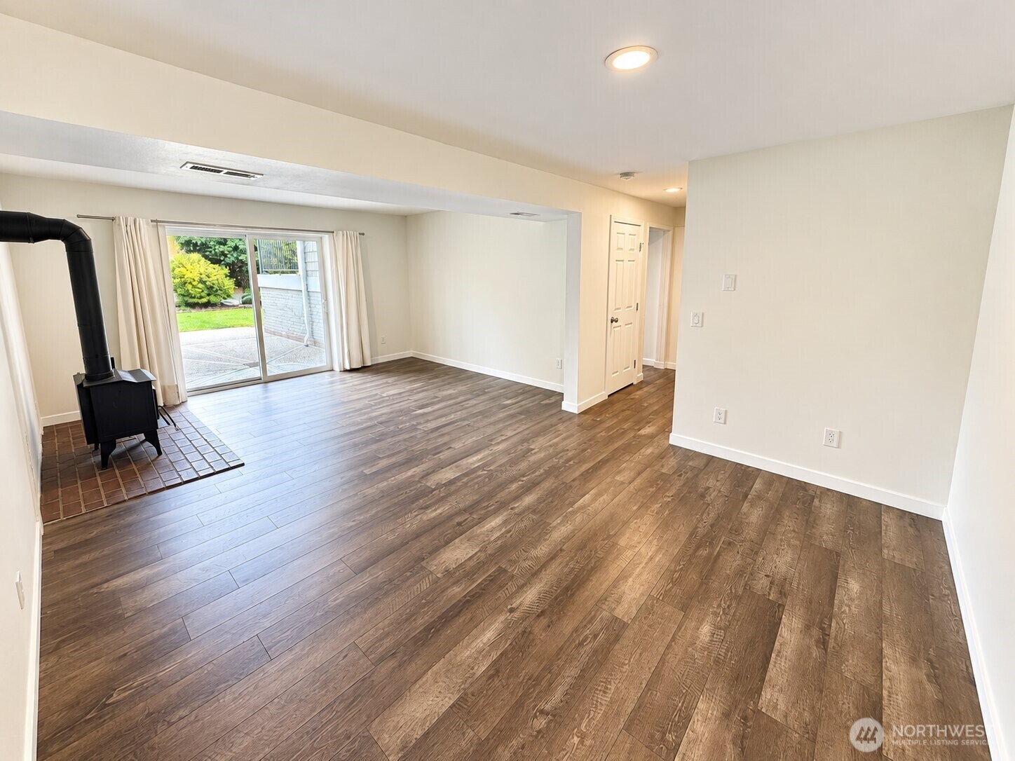 1719 N 105th Street Property Photo 20