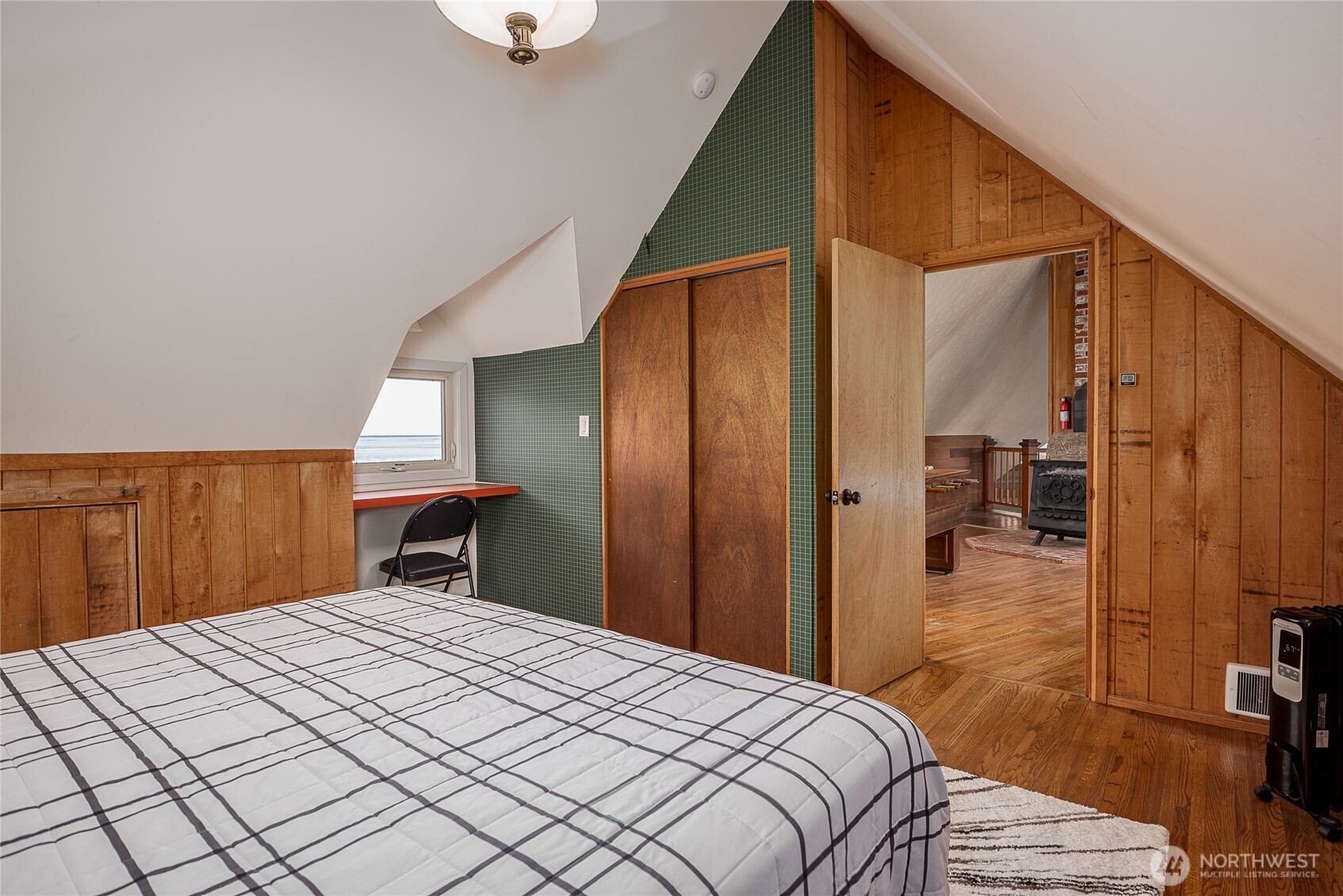 633 State Route 101 Property Photo 20