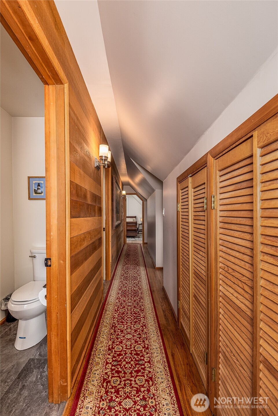 633 State Route 101 Property Photo 22