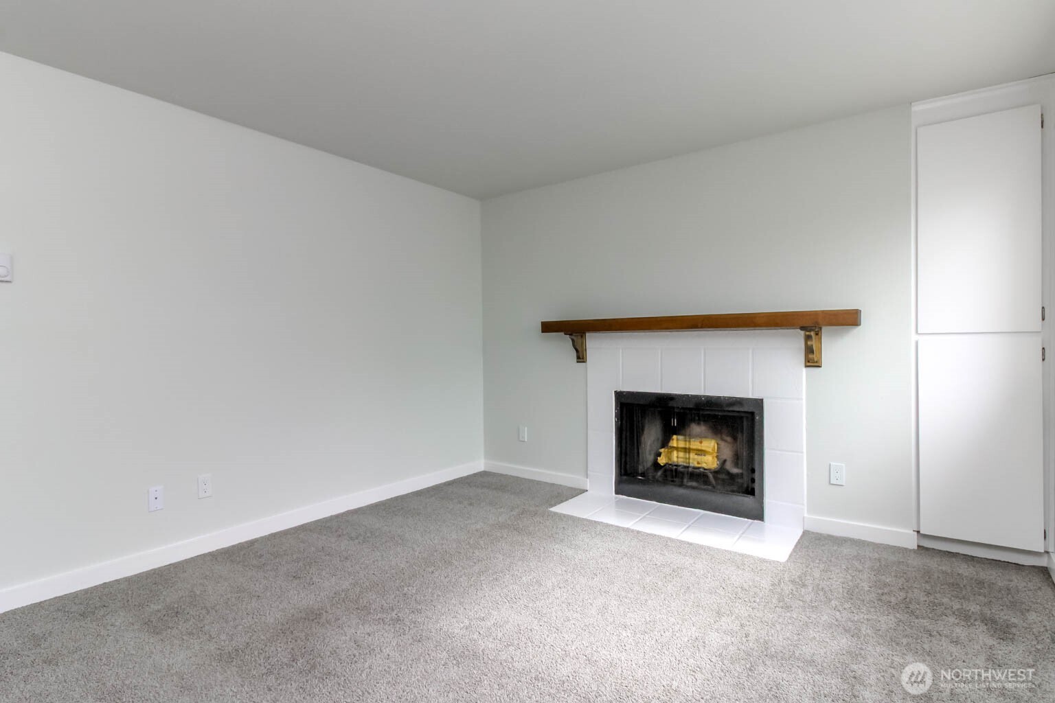 4812 S 187th Place B203 Property Photo 4