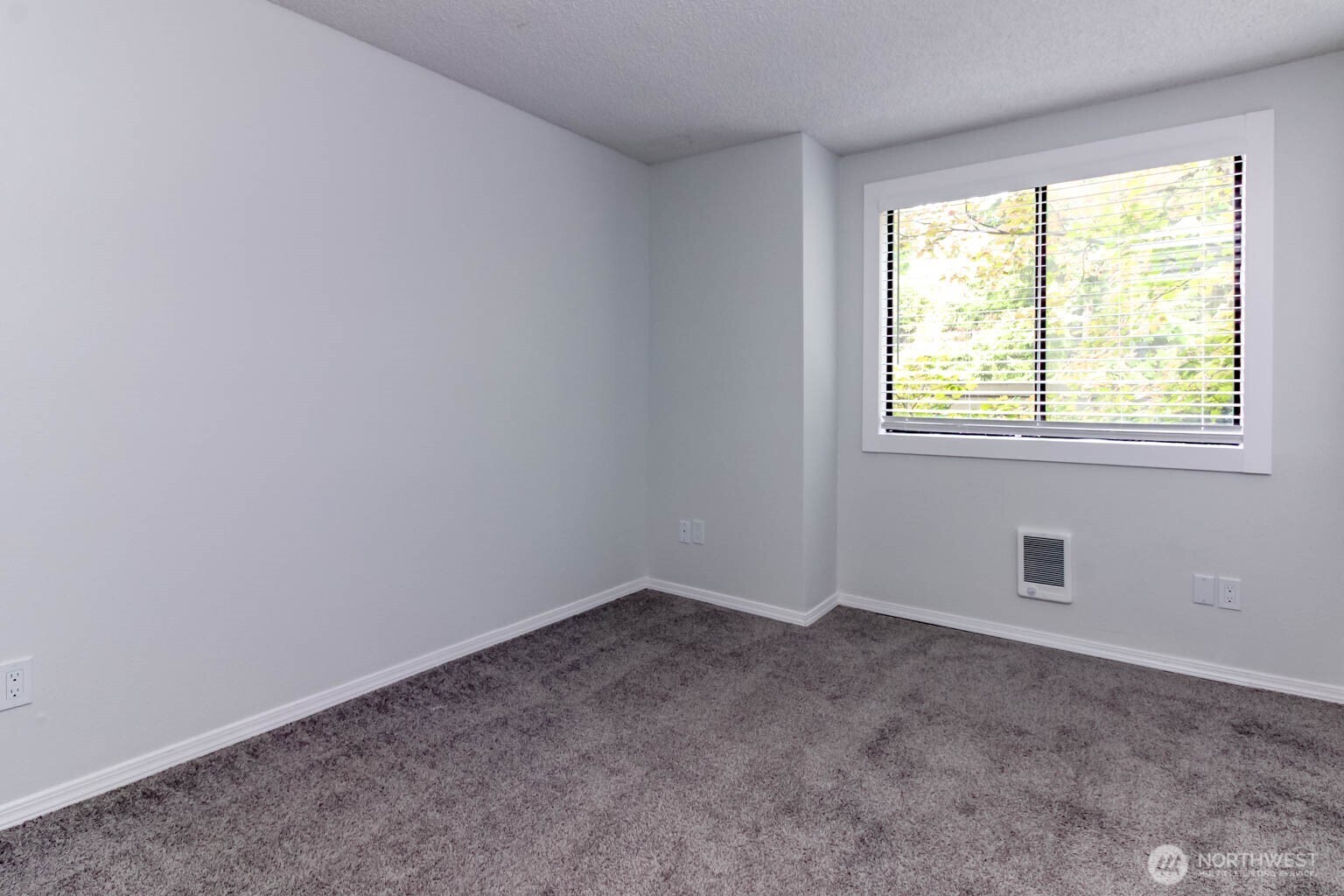 4812 S 187th Place B203 Property Photo 15