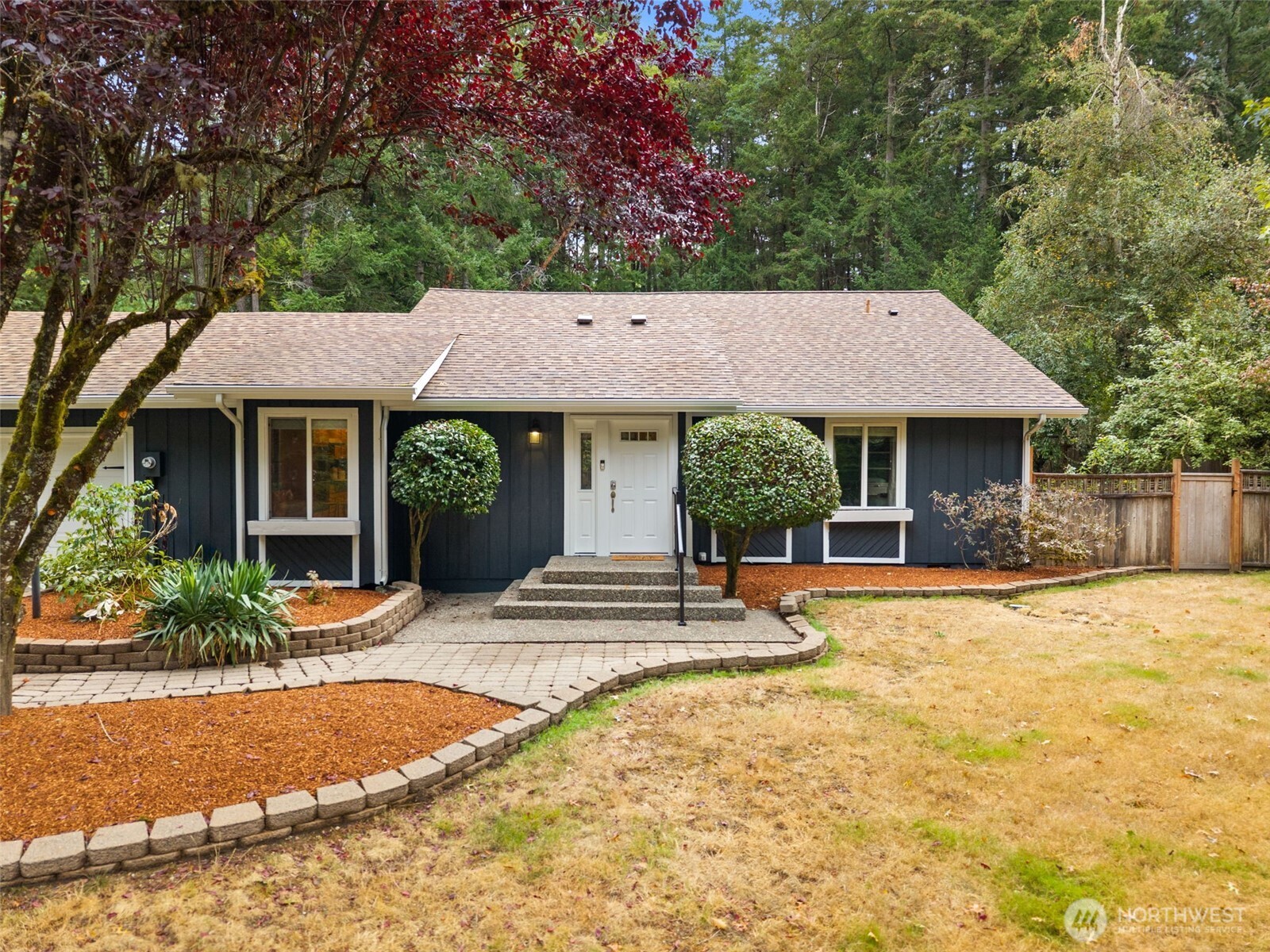 14323 51st Avenue Property Photo 3