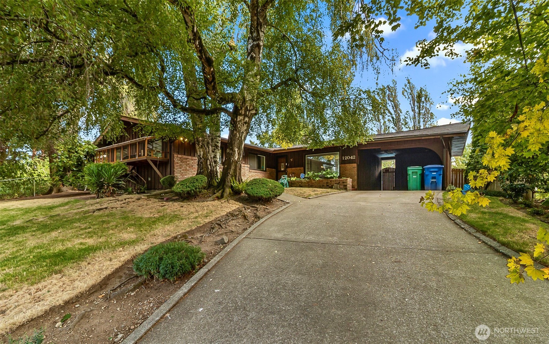 12042 14th Avenue Property Photo 1
