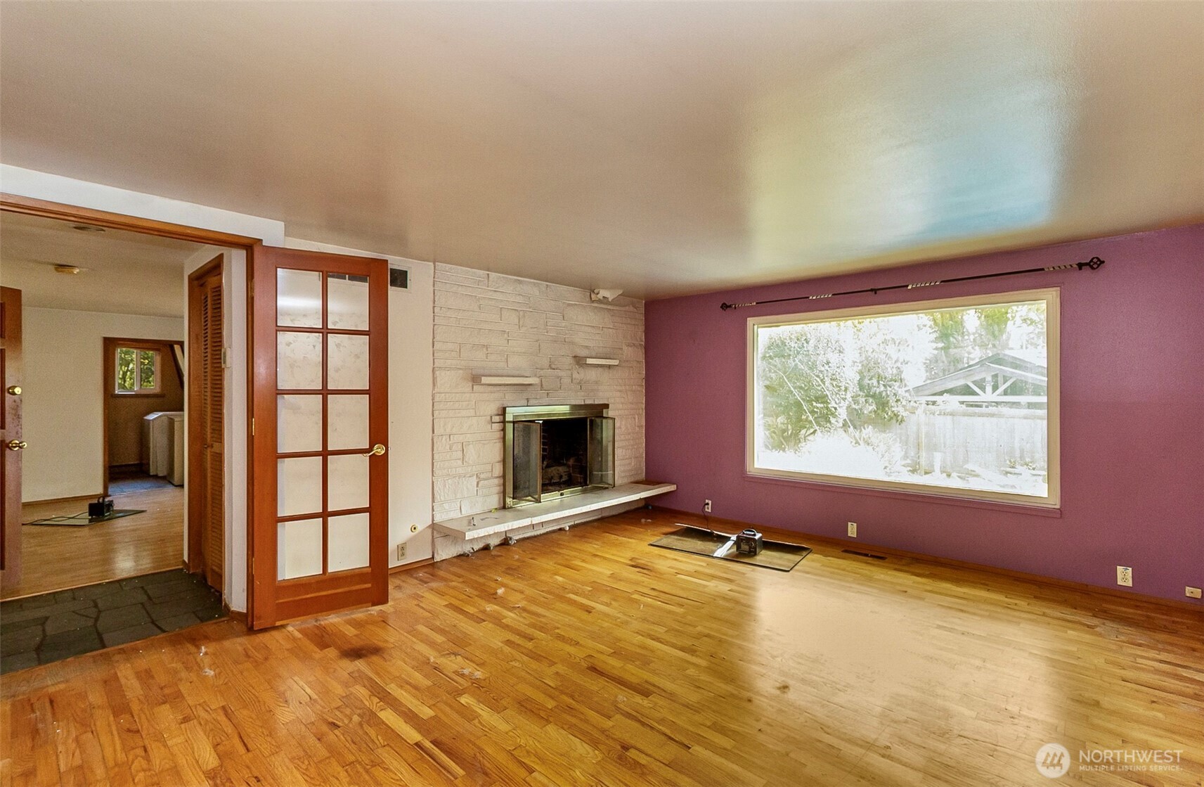 12042 14th Avenue Property Photo 3