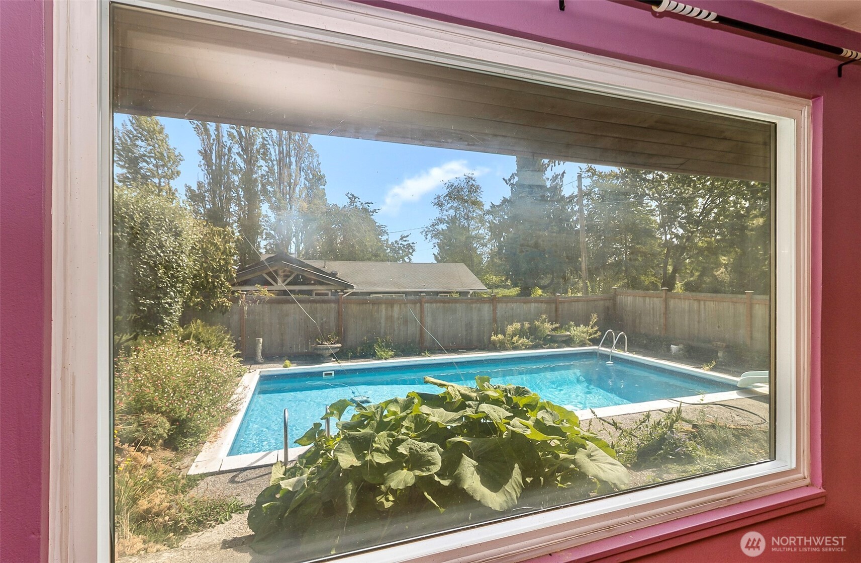 12042 14th Avenue Property Photo 4