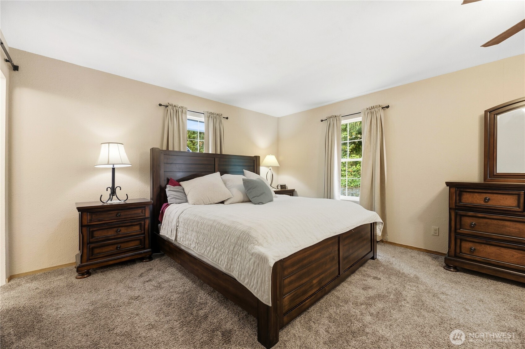 17209 45th St Property Photo 16