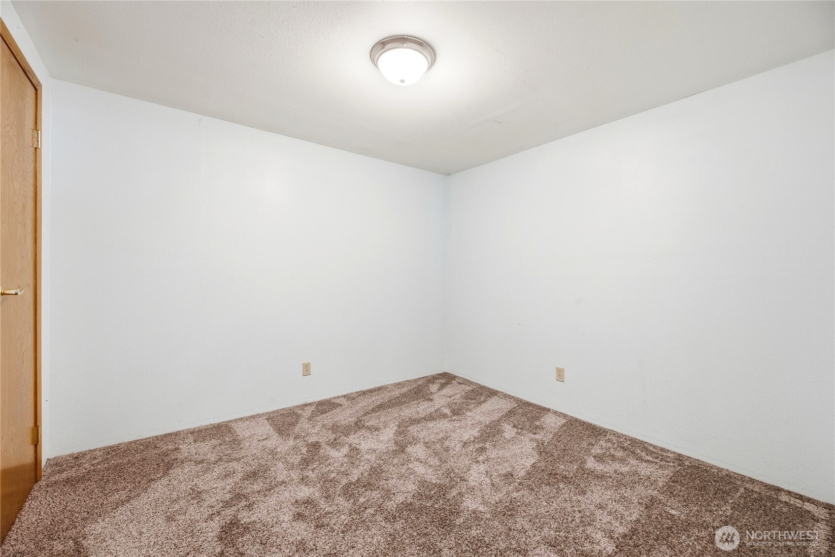 17209 45th St Property Photo 24