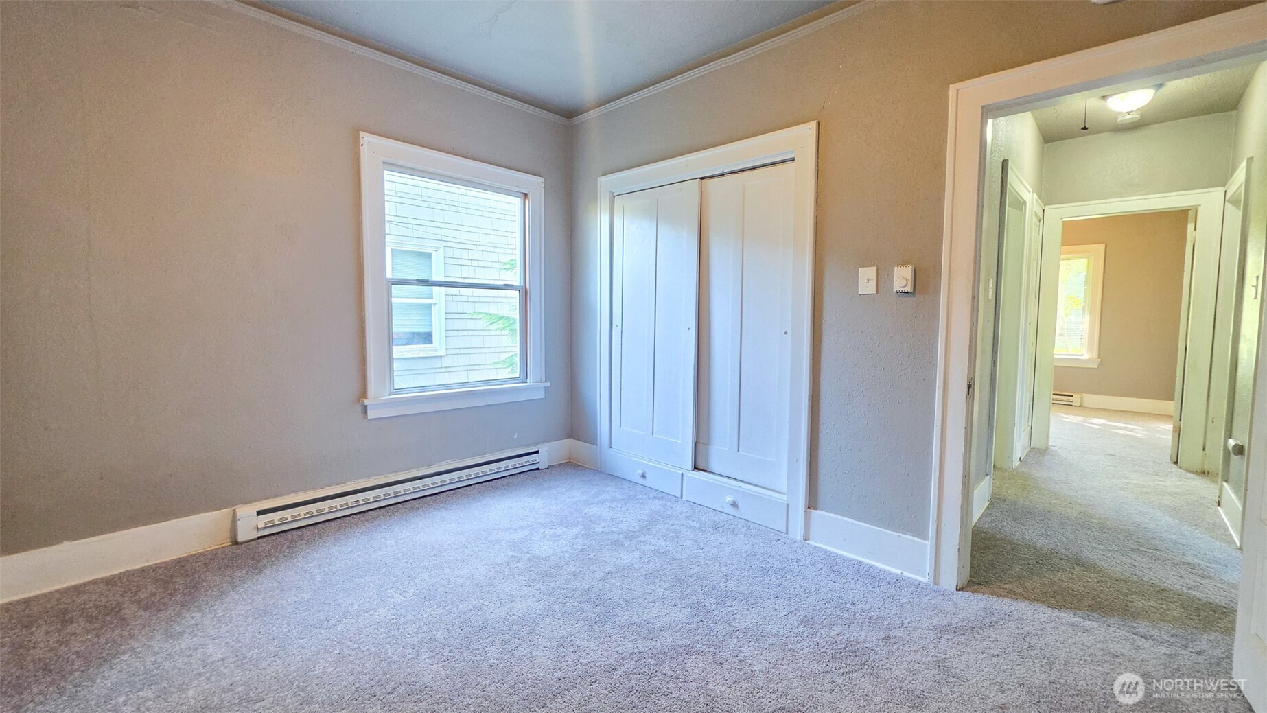 513 W 2nd Street Property Photo 16
