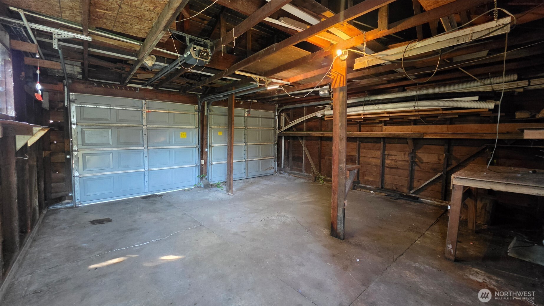 513 W 2nd Street Property Photo 18