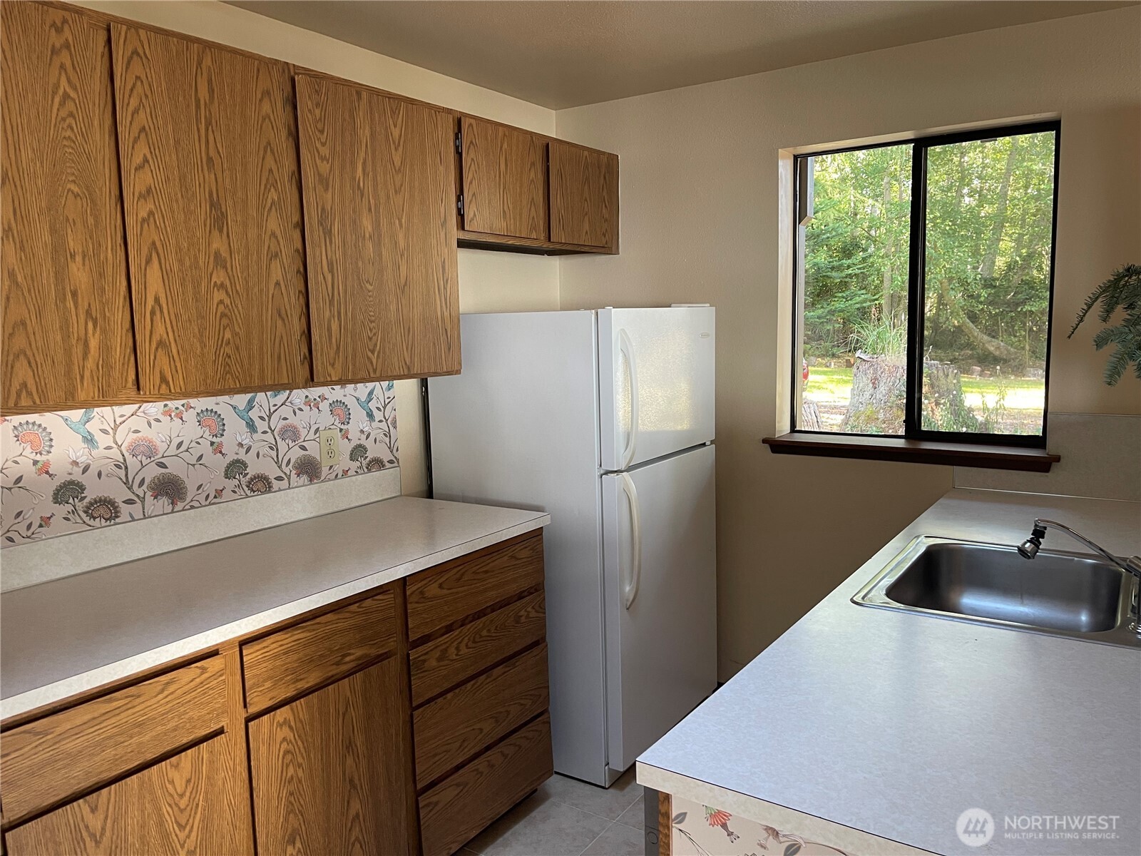 2140 Inverness Way Property Photo 9