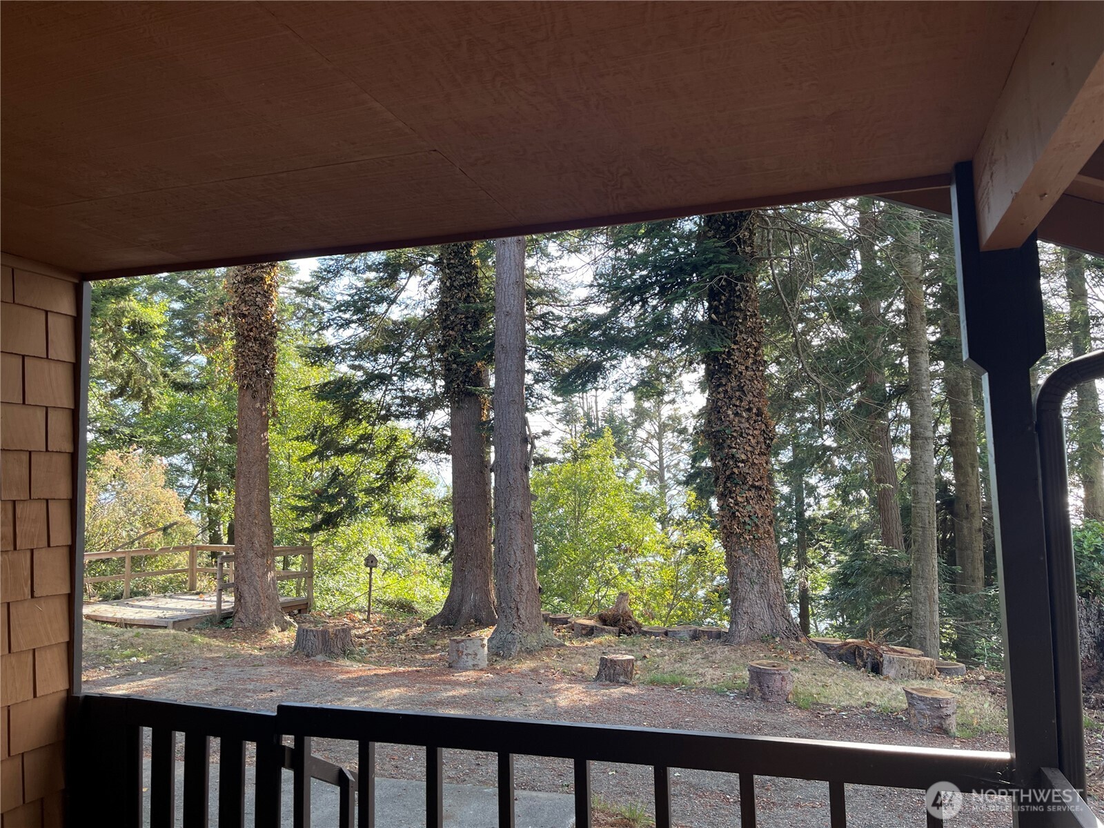 2140 Inverness Way Property Photo 20