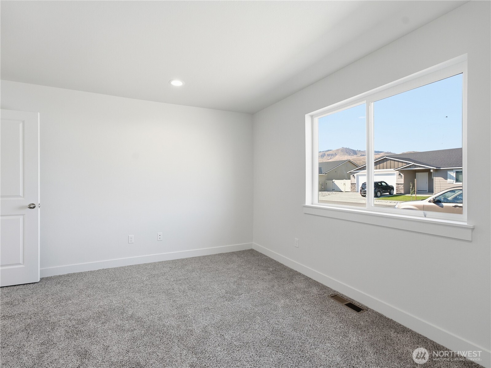 201 Salmon Drive Property Photo 33