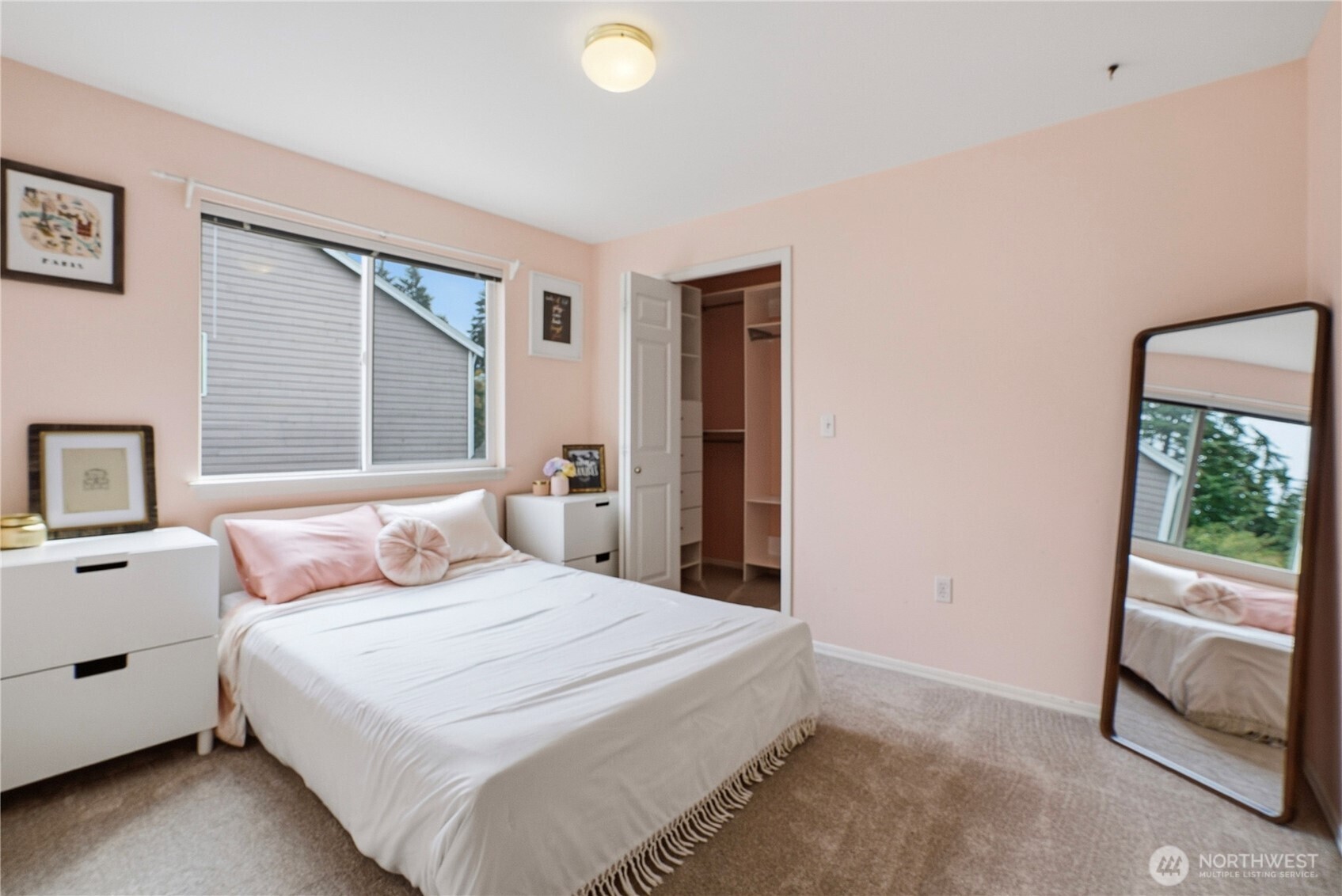 3408 52nd Place Property Photo 23