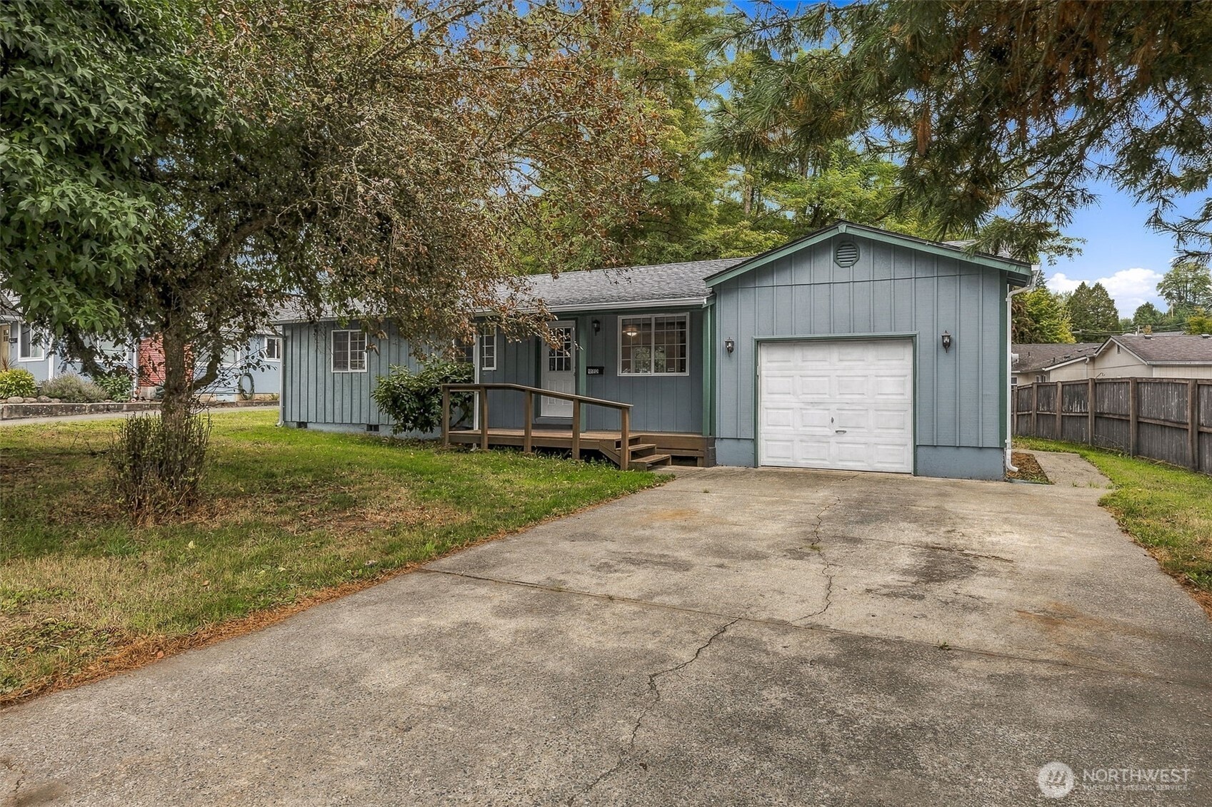 912 Marion Street Property Photo 29