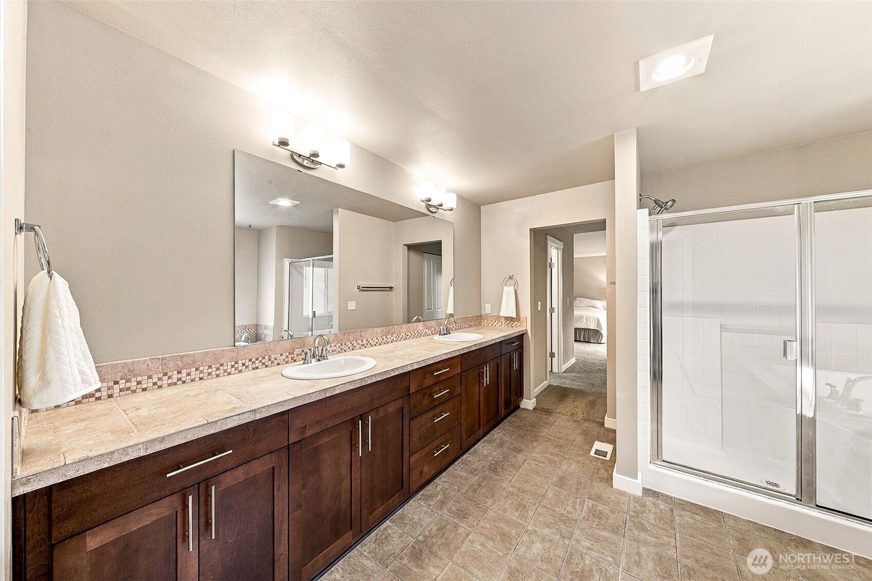 6337 Victoria Avenue Property Photo 17