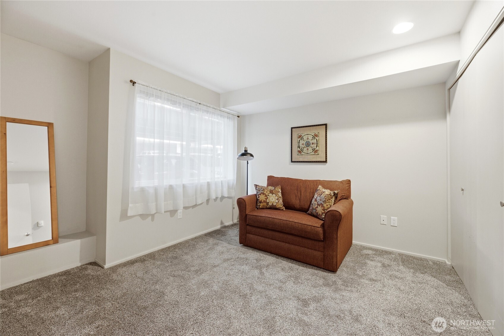1 Broadway 202 Property Photo 11