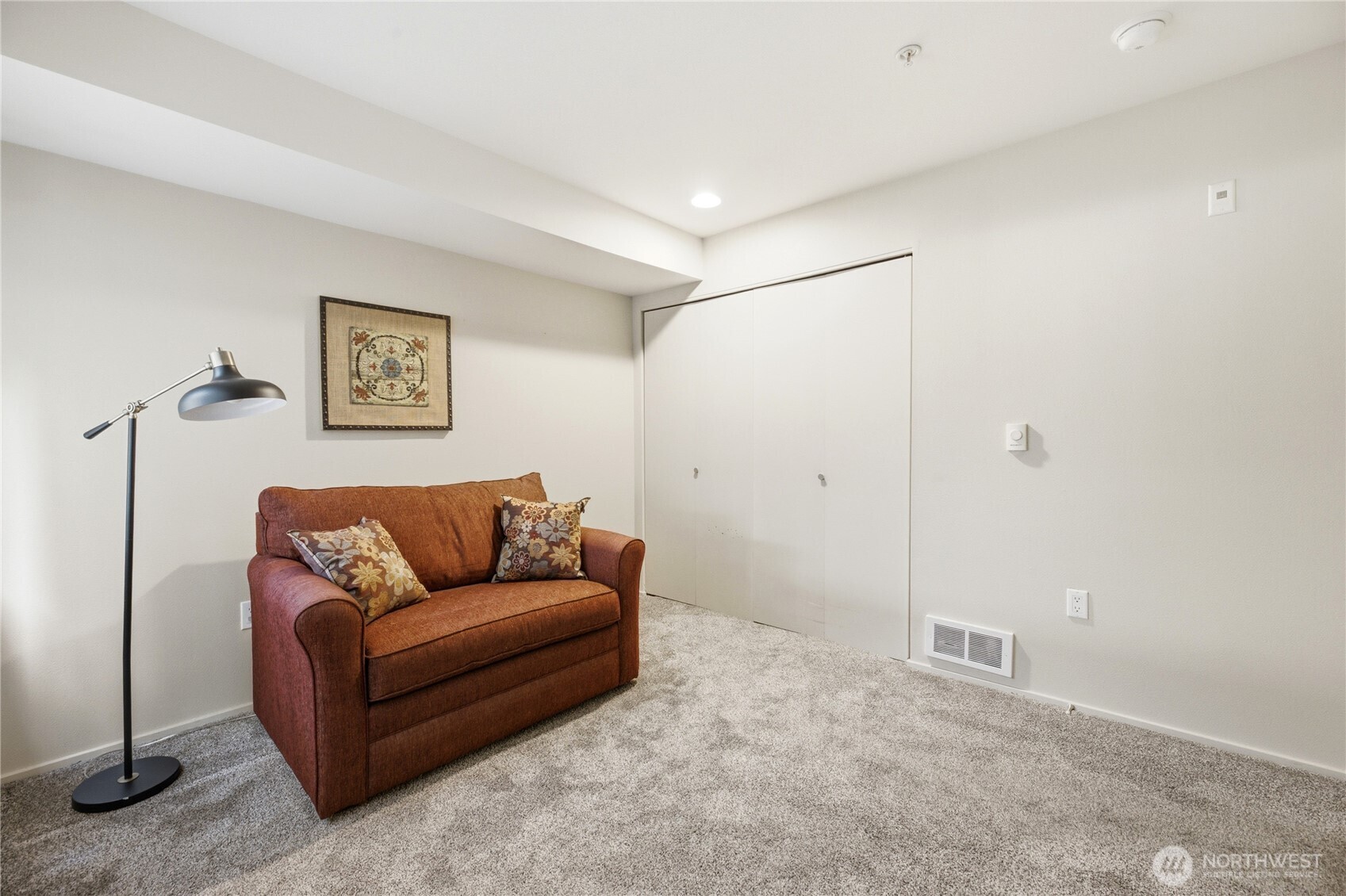 1 Broadway 202 Property Photo 12
