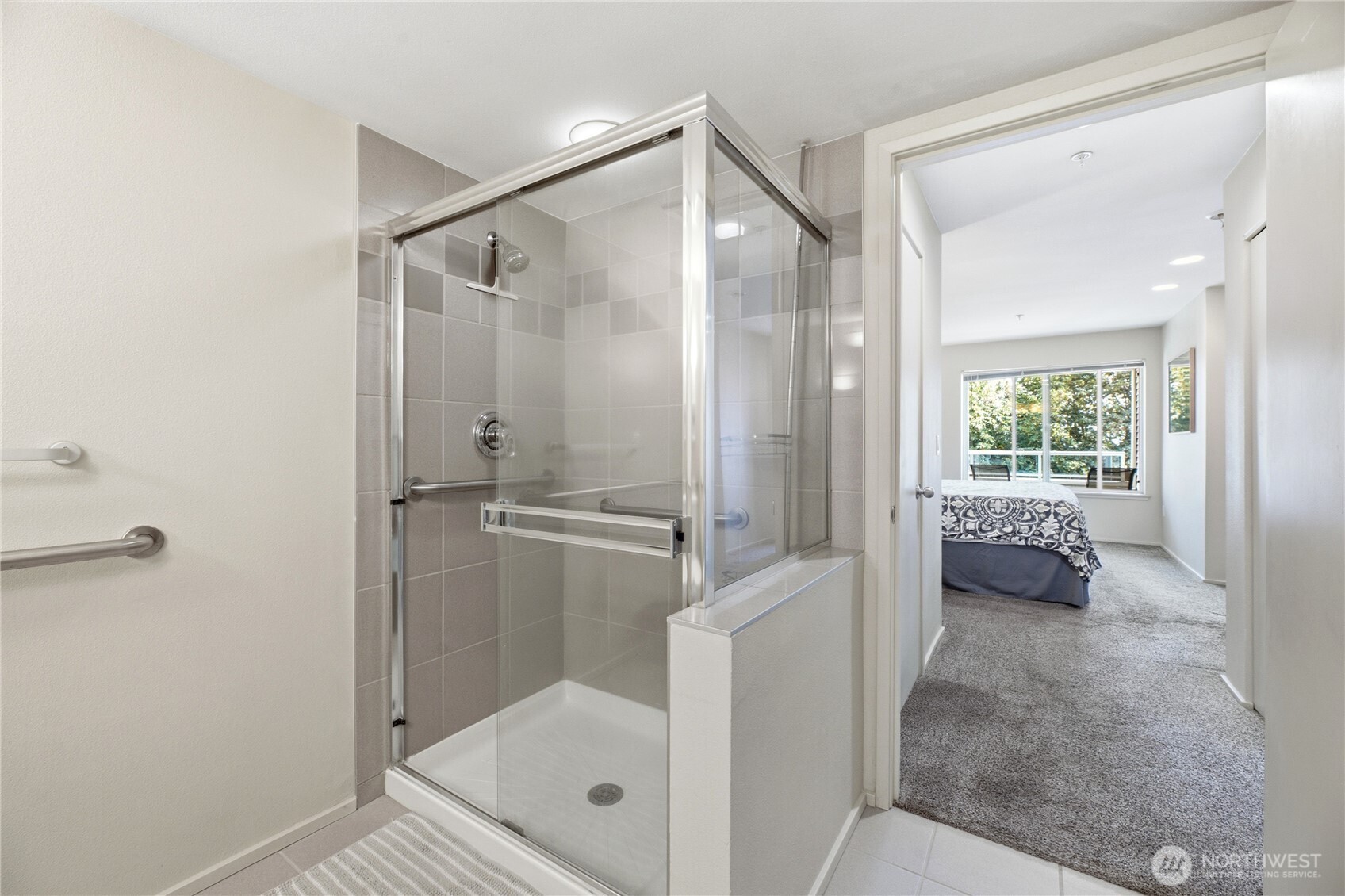 1 Broadway 202 Property Photo 19