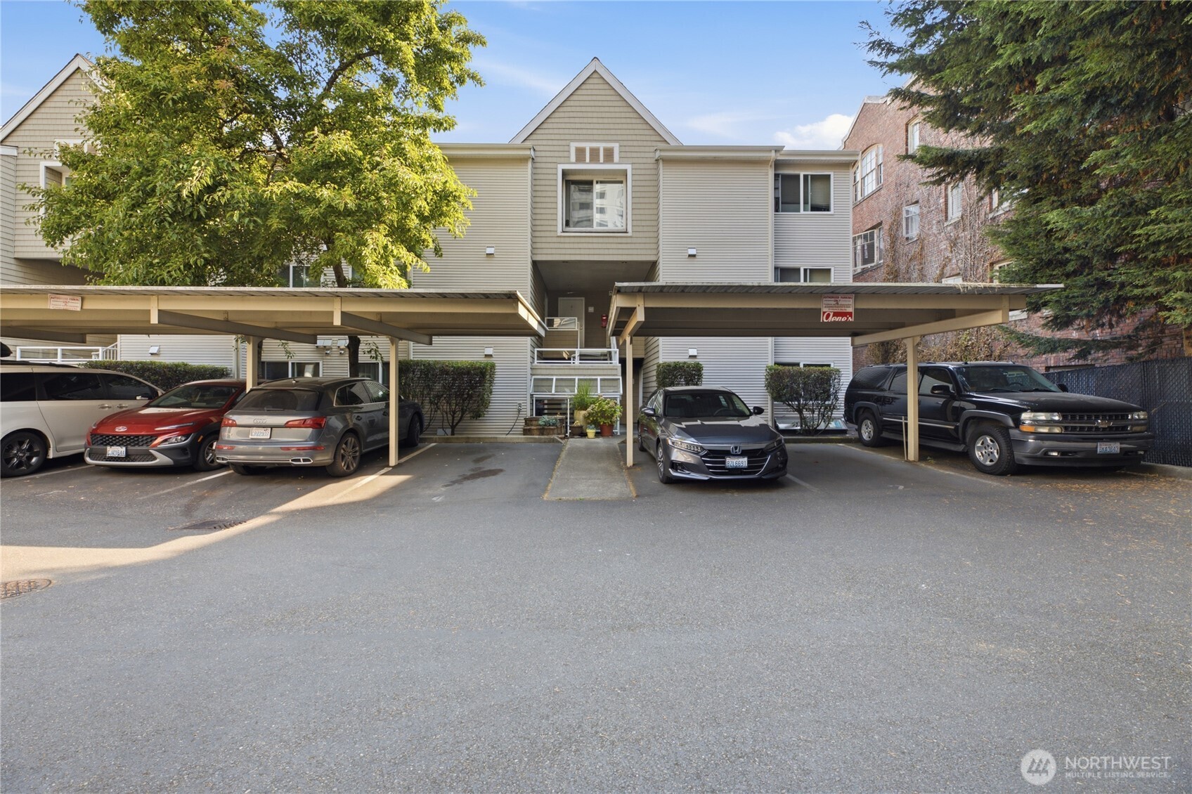 1 Broadway 202 Property Photo 26