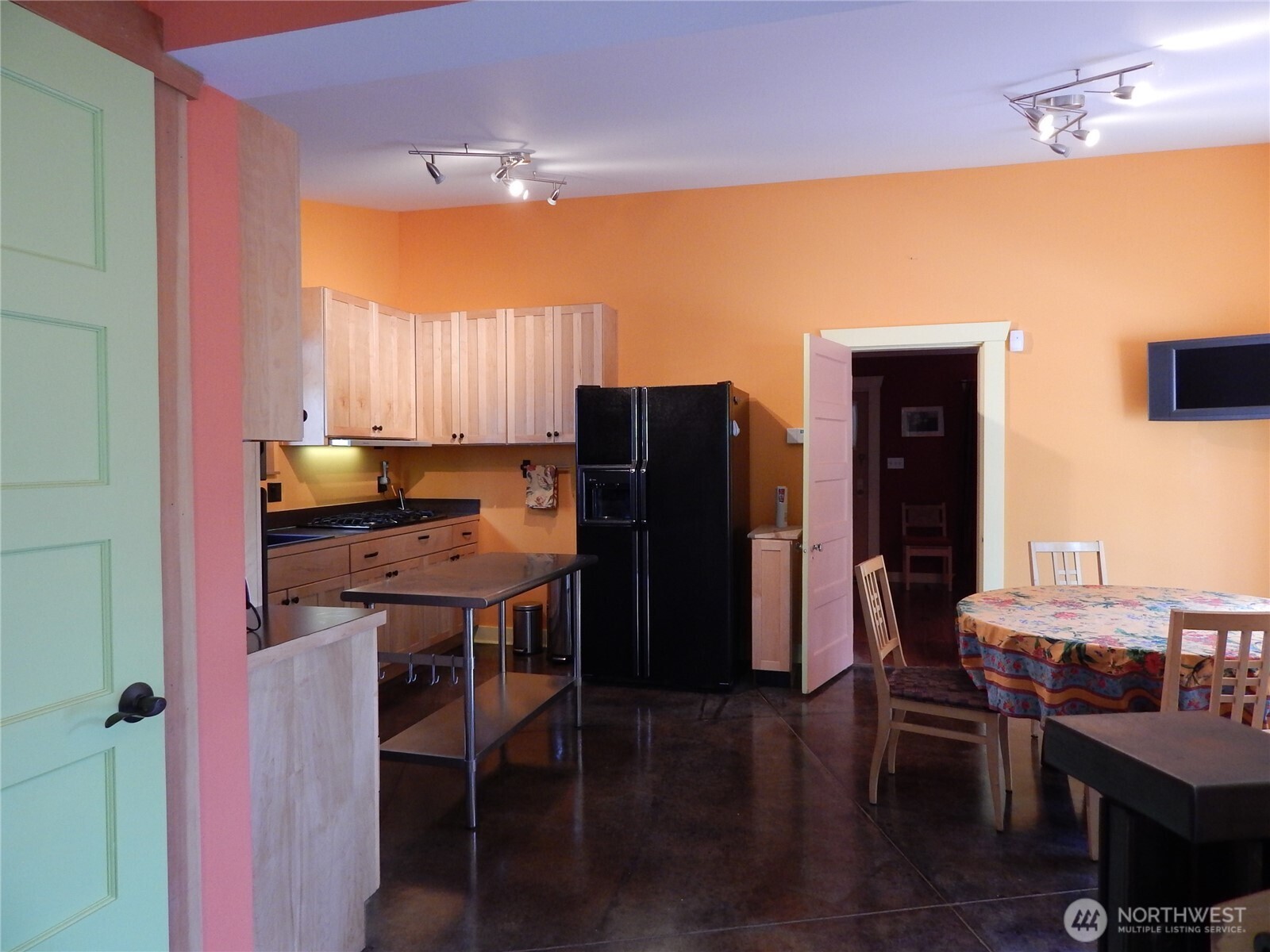7321 35th Avenue Property Photo 11